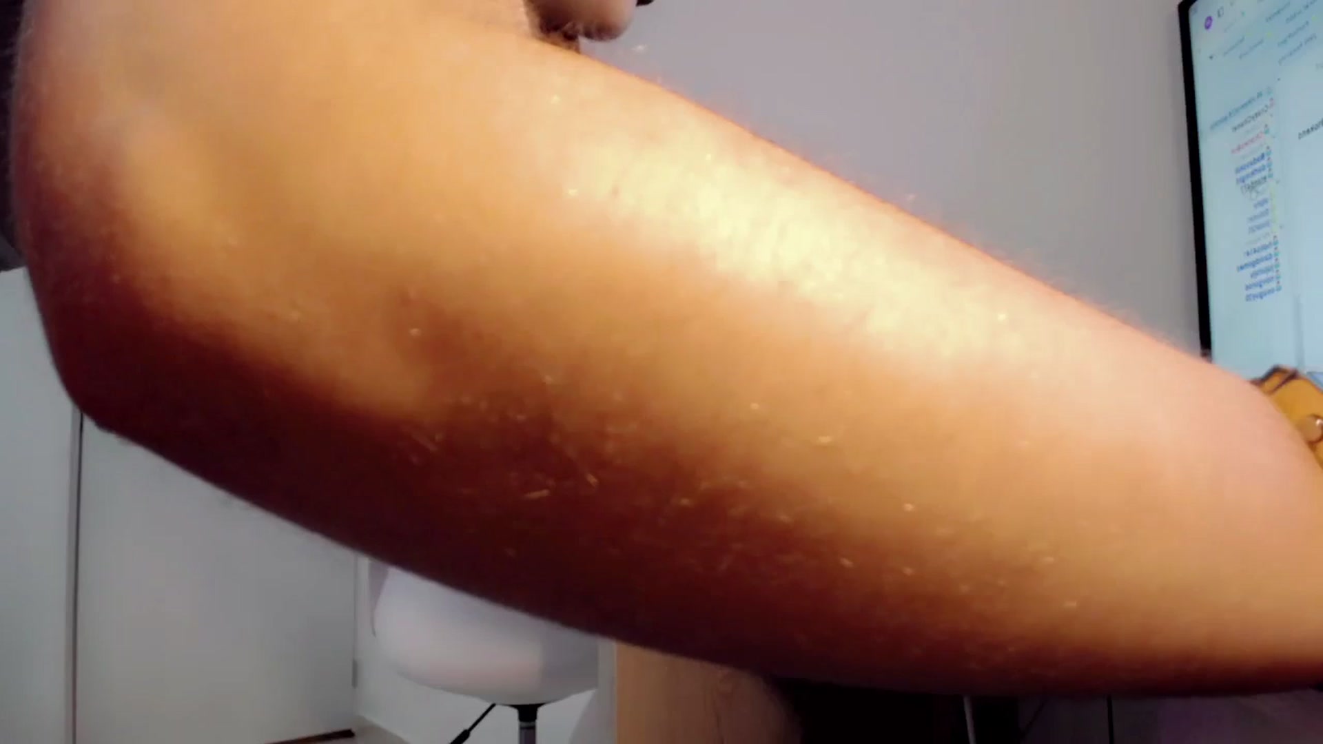 Gallery image thumbnail from CrazyChanel's myfreecams stream on, 07/24/2023, 07:09 image 14 of 20