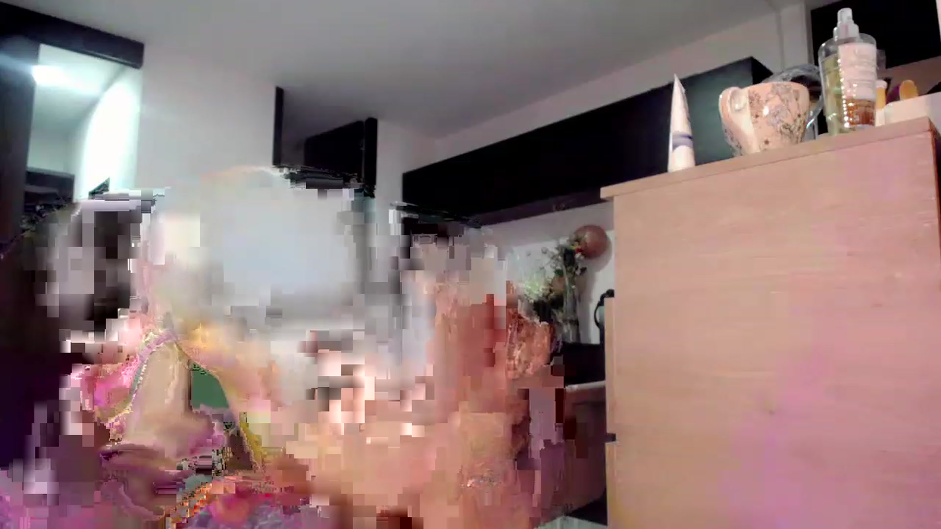 Gallery image thumbnail from CrazyChanel's myfreecams stream on, 08/12/2023, 09:12 image 7 of 20
