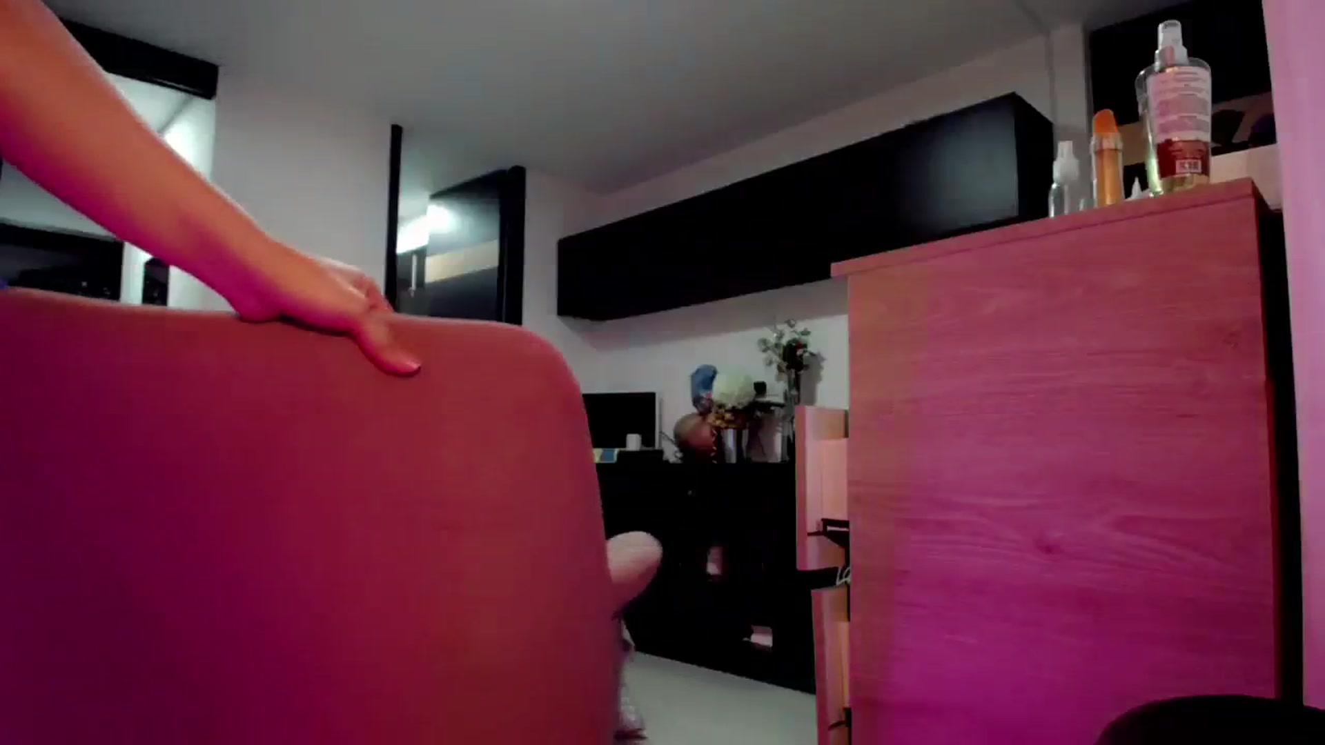 Gallery image thumbnail from CrazyChanel's myfreecams stream on, 08/19/2023, 07:59 image 14 of 20