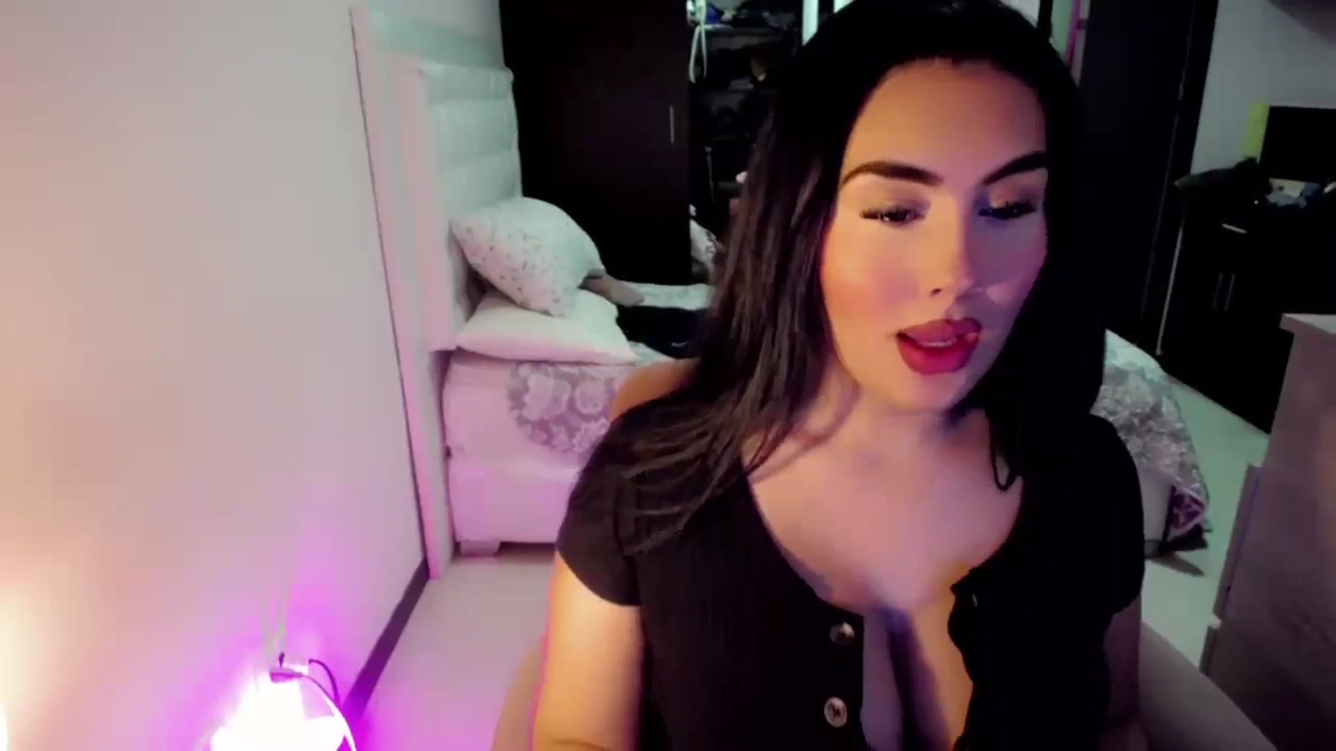 Gallery image thumbnail from CrazyChanel's myfreecams stream on, 08/22/2023, 02:16 image 7 of 20