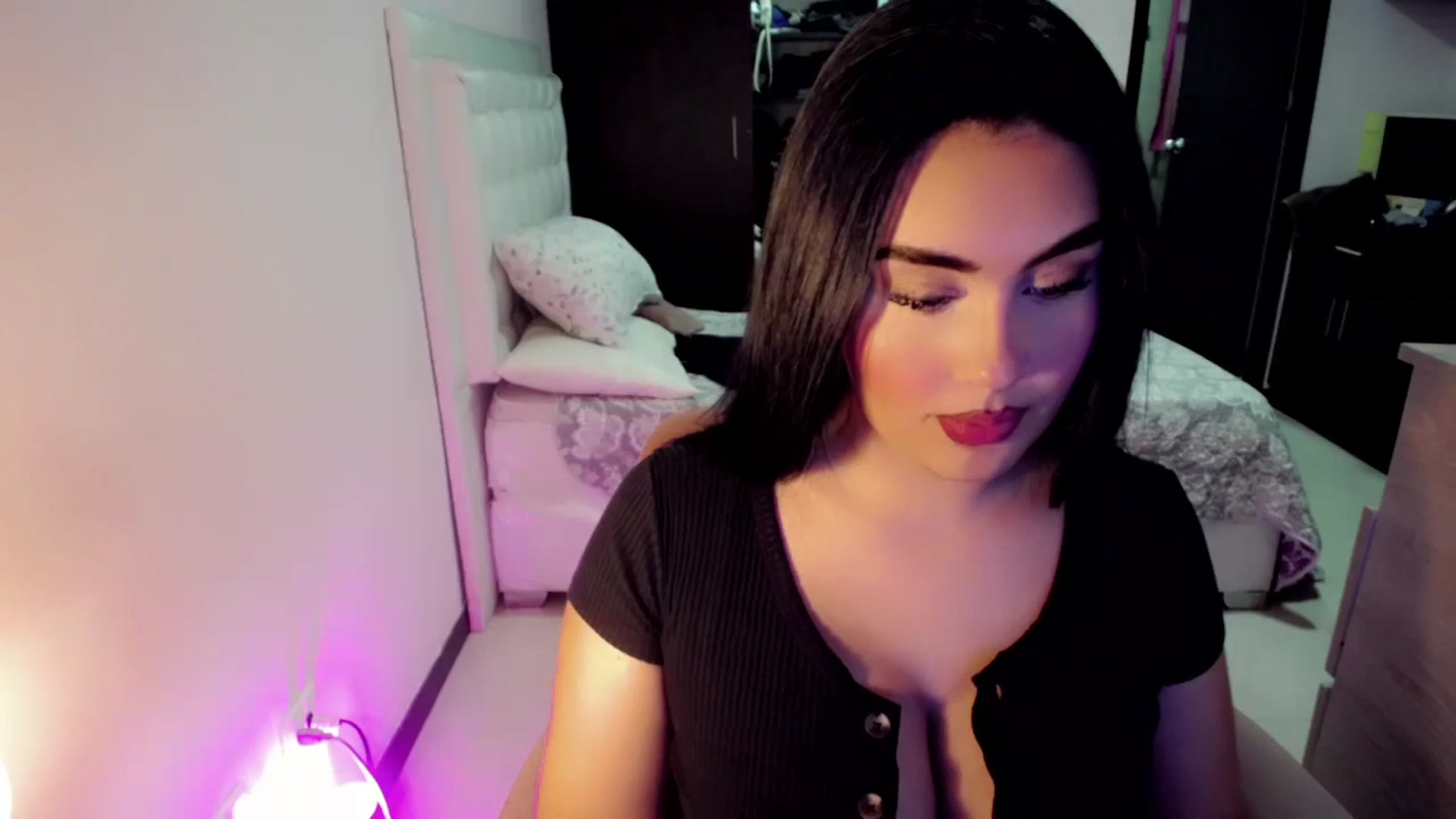 Gallery image thumbnail from CrazyChanel's myfreecams stream on, 08/22/2023, 02:16 image 9 of 20