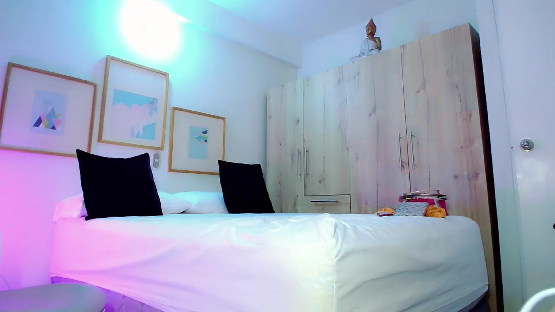 Gallery image thumbnail from CrazyChanel's myfreecams stream on, 09/01/2023, 08:54 image 18 of 20