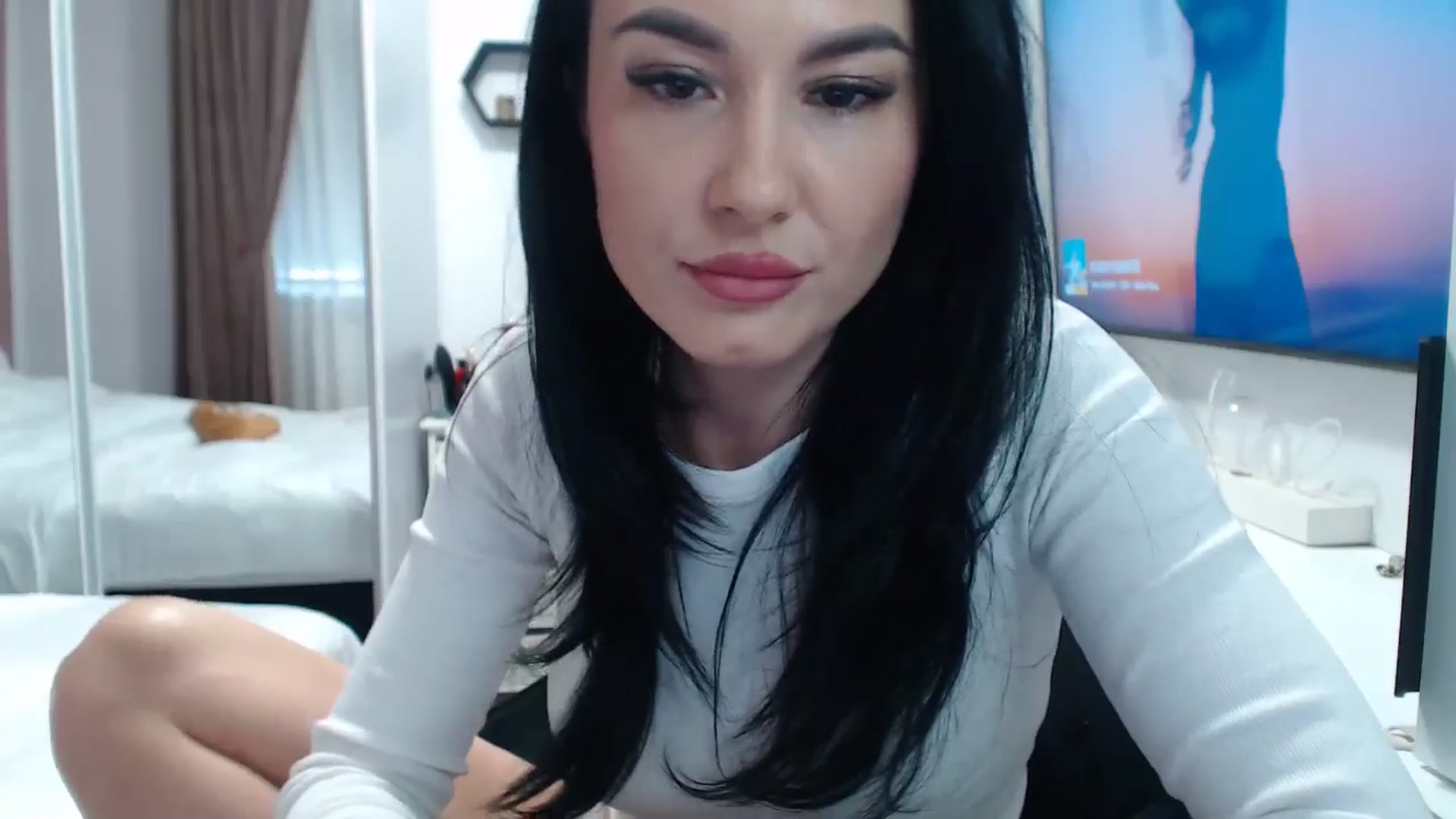 Gallery image thumbnail from CrazyDi's myfreecams stream on, 01/10/2025, 12:47 image 15 of 20