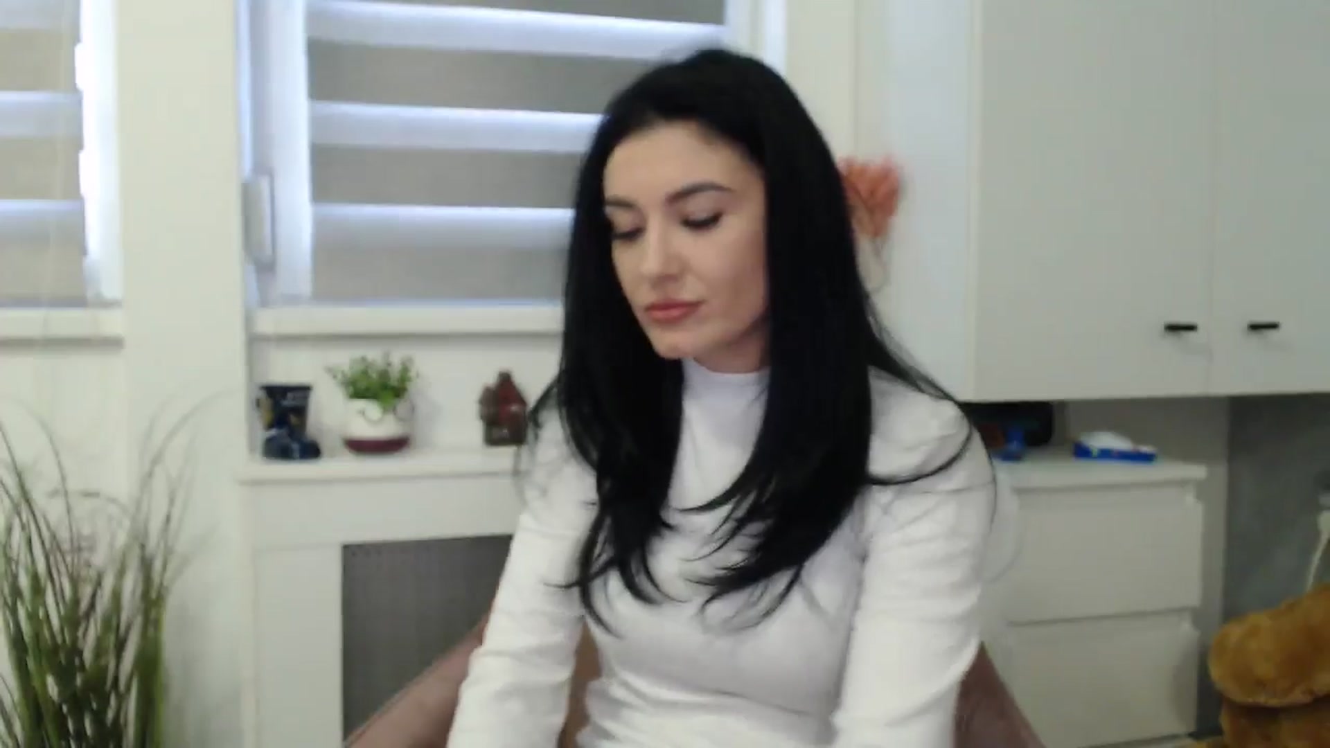 Gallery image thumbnail from CrazyDi's myfreecams stream on, 01/15/2025, 13:06 image 19 of 20