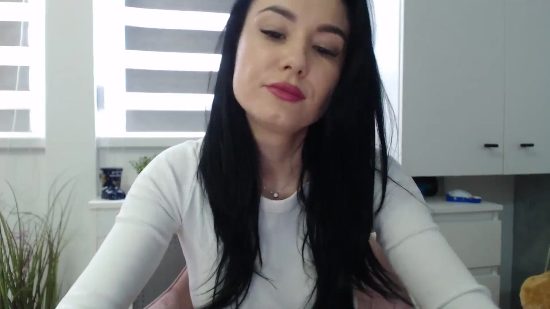 Gallery image thumbnail from CrazyDi's myfreecams stream on, 01/16/2025, 09:54 image 5 of 20