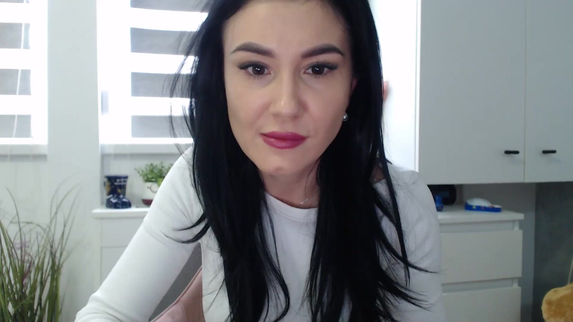 Gallery image thumbnail from CrazyDi's myfreecams stream on, 01/16/2025, 09:54 image 3 of 20