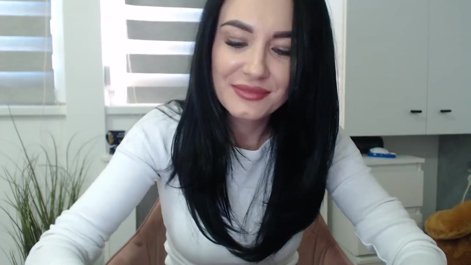Gallery image thumbnail from CrazyDi's myfreecams stream on, 01/20/2025, 14:20 image 20 of 20