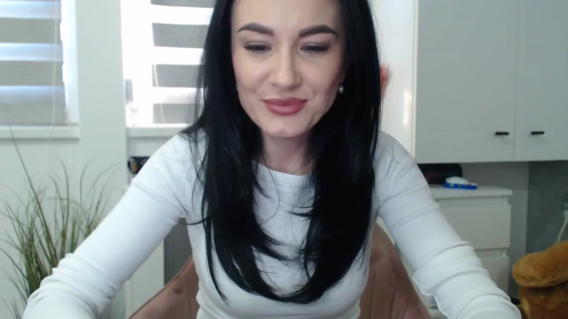 Gallery image thumbnail from CrazyDi's myfreecams stream on, 01/20/2025, 14:20 image 16 of 20