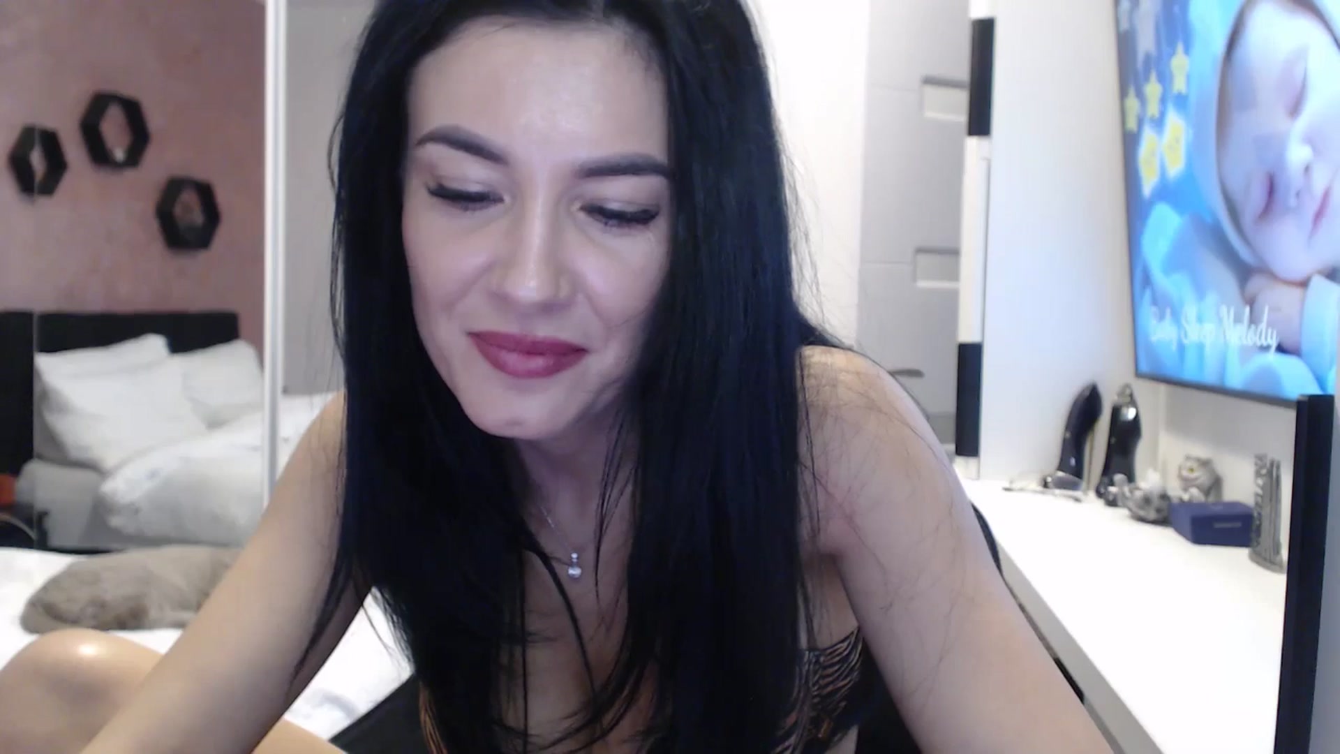 Gallery image thumbnail from CrazyDi's myfreecams stream on, 04/02/2025, 13:47 image 20 of 20