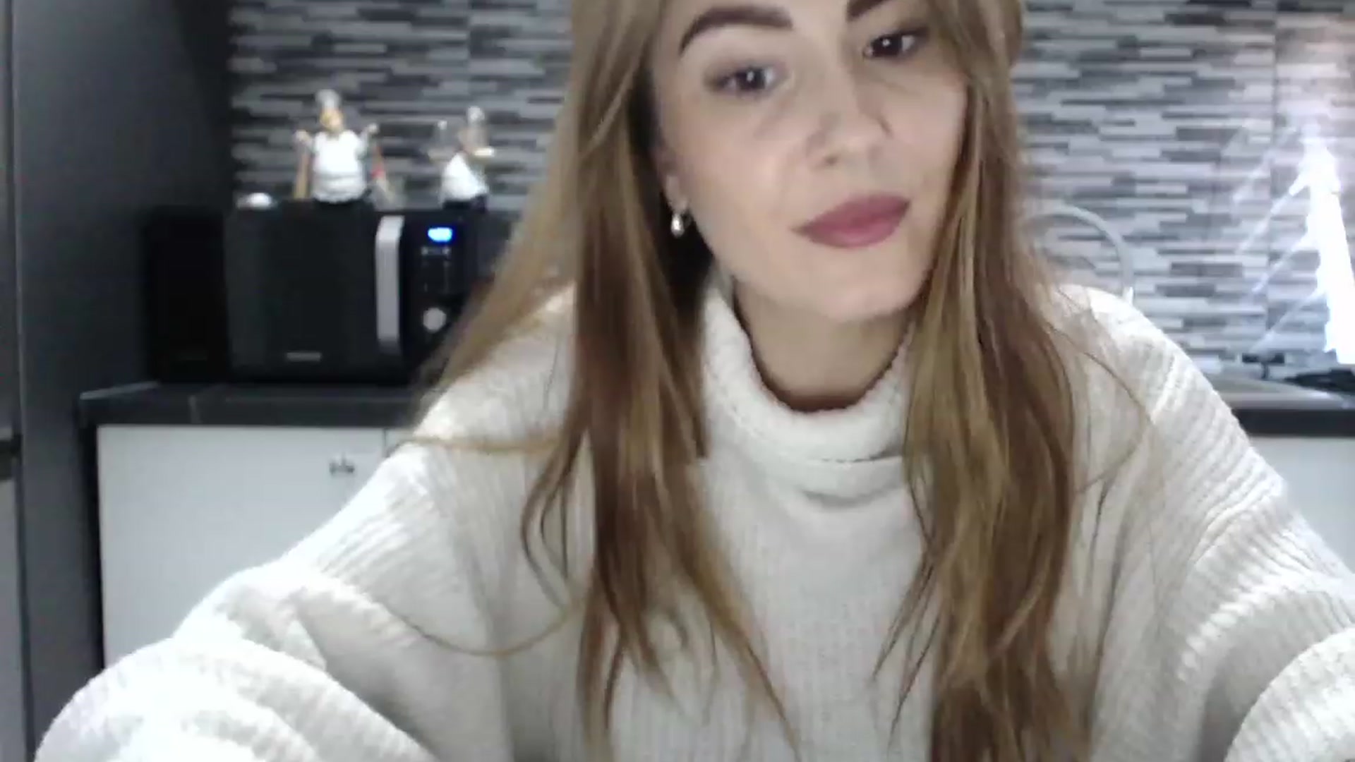 Gallery image thumbnail from CrazyDiana's myfreecams stream on, 11/22/2022, 14:13 image 19 of 20