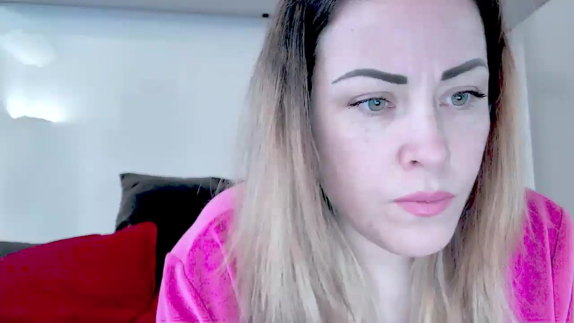 Gallery image thumbnail from Crazy_Ass's myfreecams stream on, 02/20/2024, 15:48 image 17 of 20