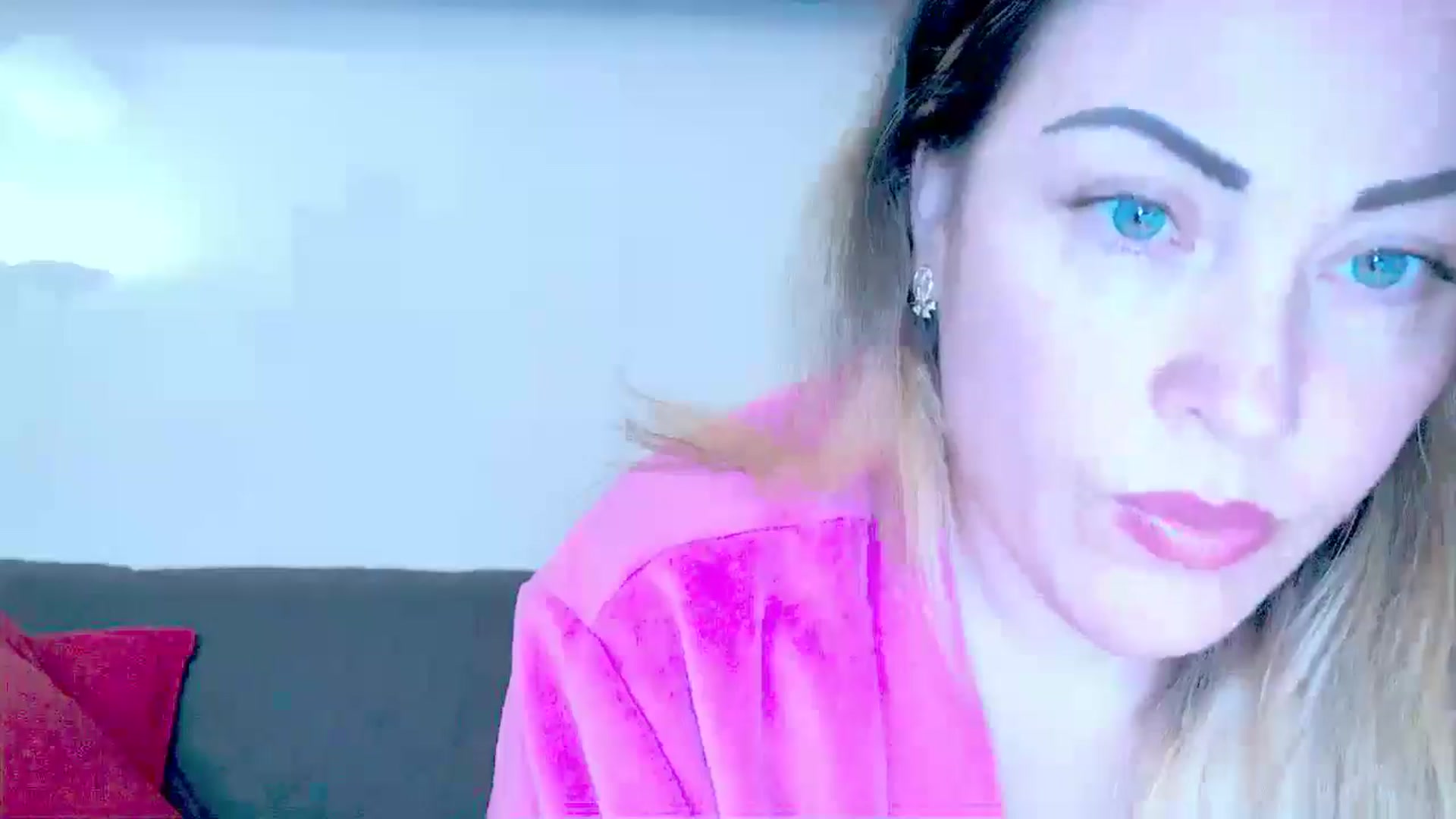 Gallery image thumbnail from Crazy_Ass's myfreecams stream on, 05/02/2024, 12:50 image 16 of 20