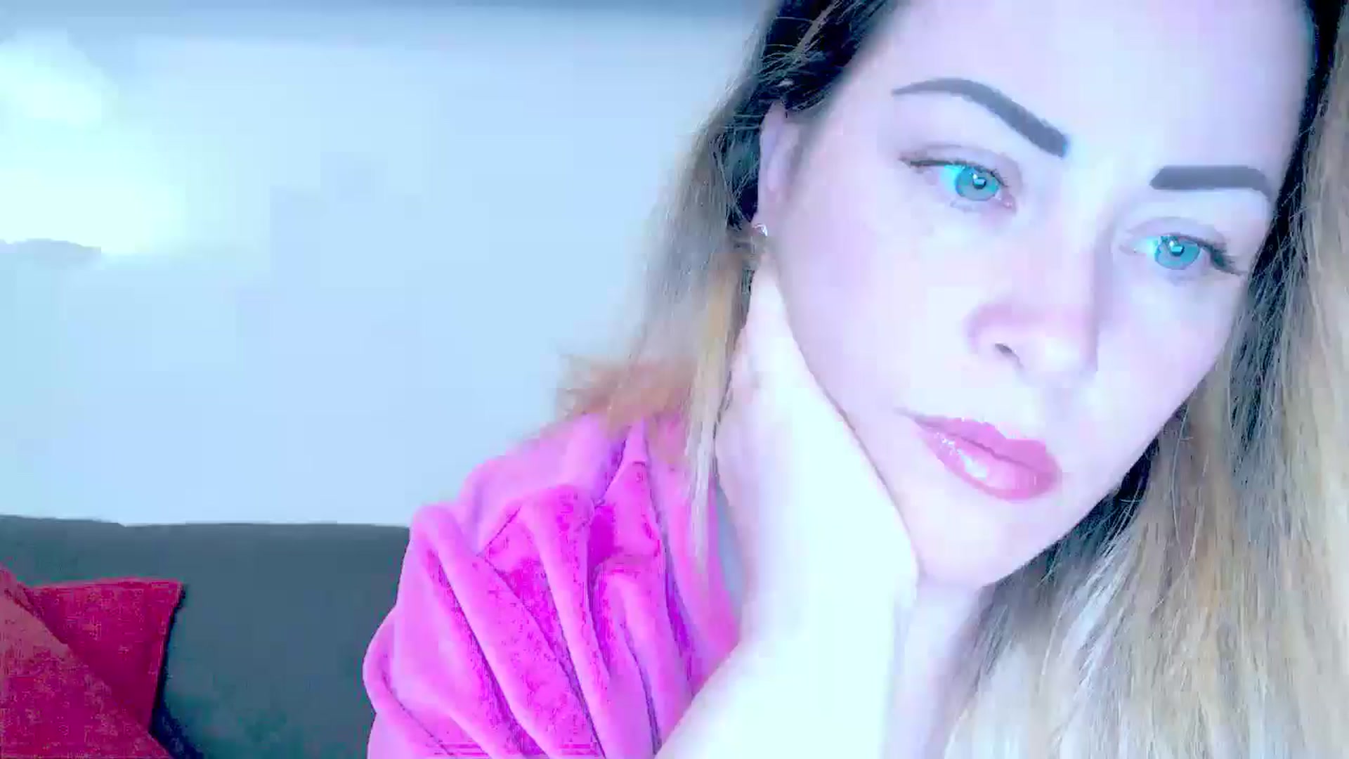 Gallery image thumbnail from Crazy_Ass's myfreecams stream on, 05/02/2024, 12:50 image 14 of 20