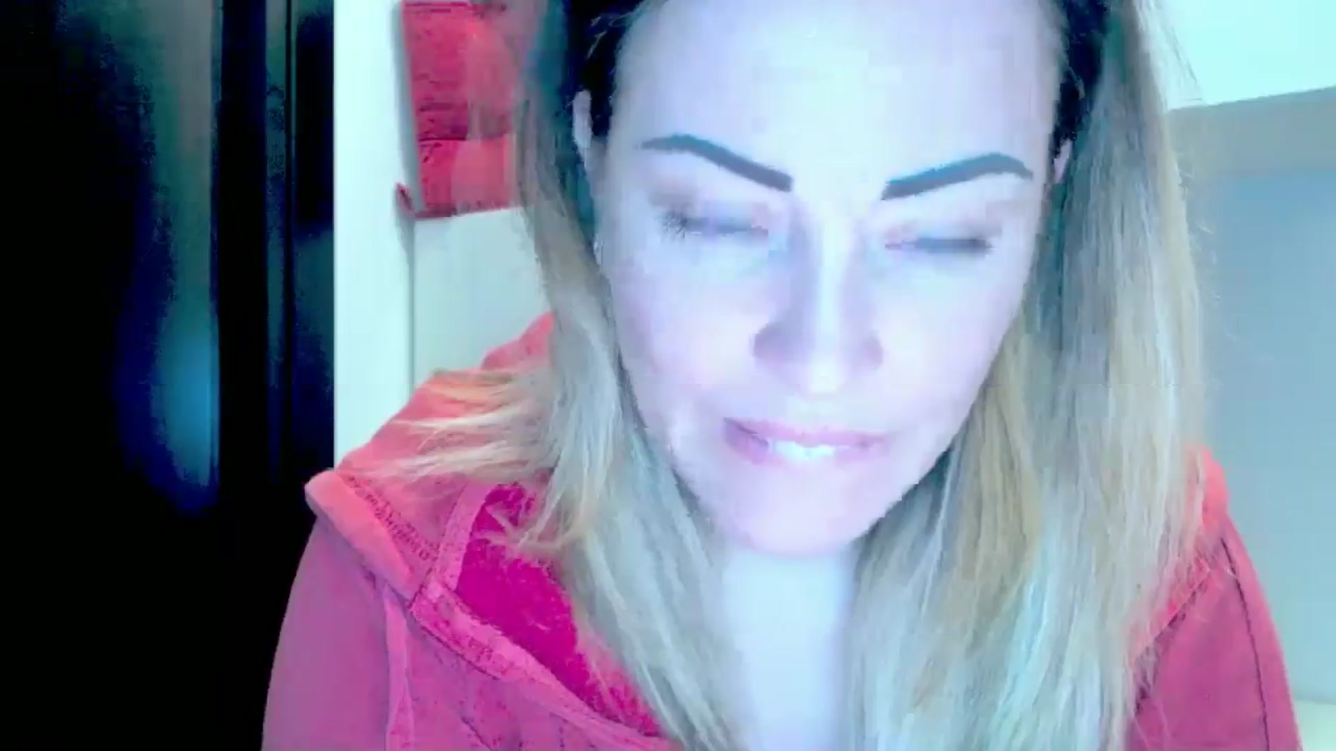 Gallery image thumbnail from Crazy_Ass's myfreecams stream on, 05/20/2024, 14:54 image 15 of 20