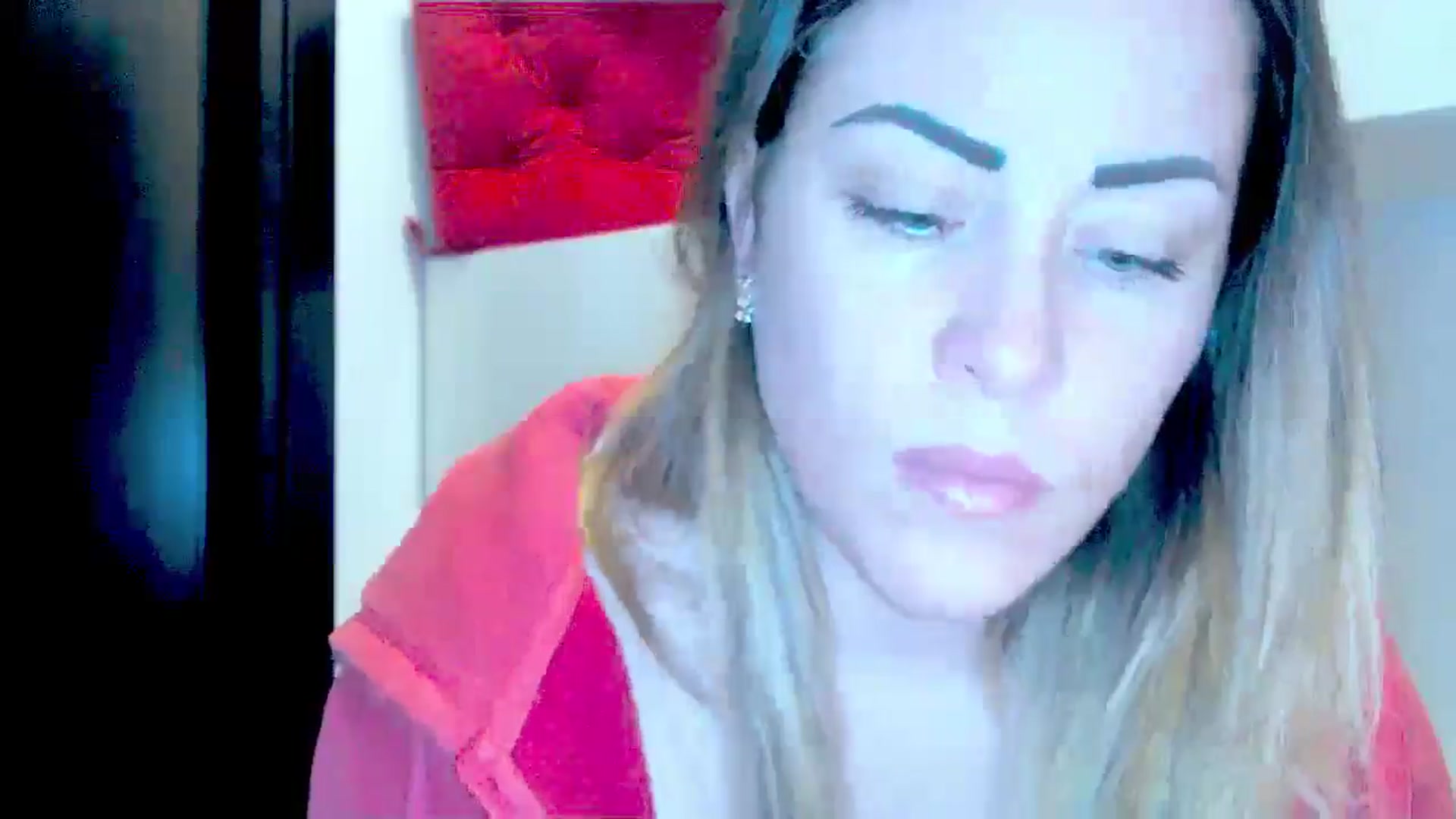 Gallery image thumbnail from Crazy_Ass's myfreecams stream on, 05/20/2024, 14:54 image 6 of 20