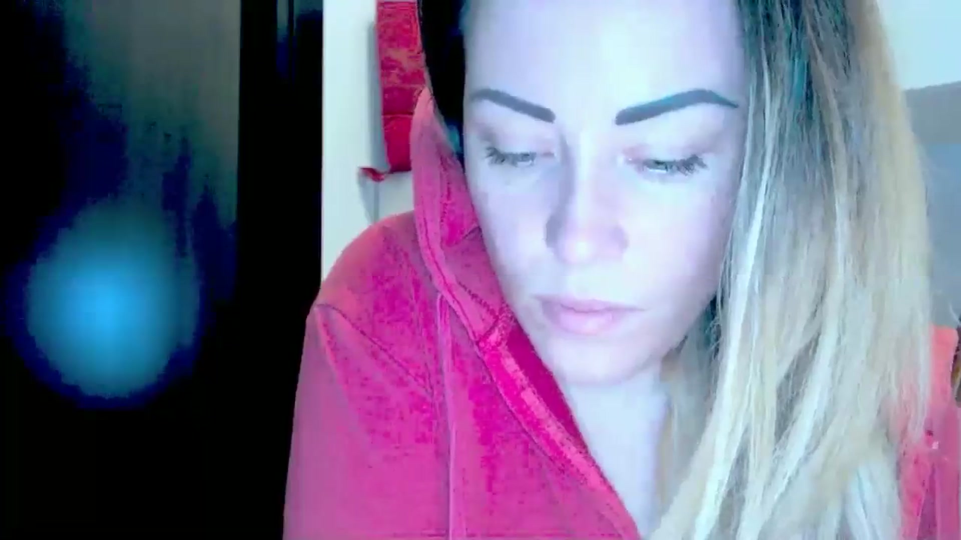 Gallery image thumbnail from Crazy_Ass's myfreecams stream on, 05/22/2024, 14:33 image 16 of 20