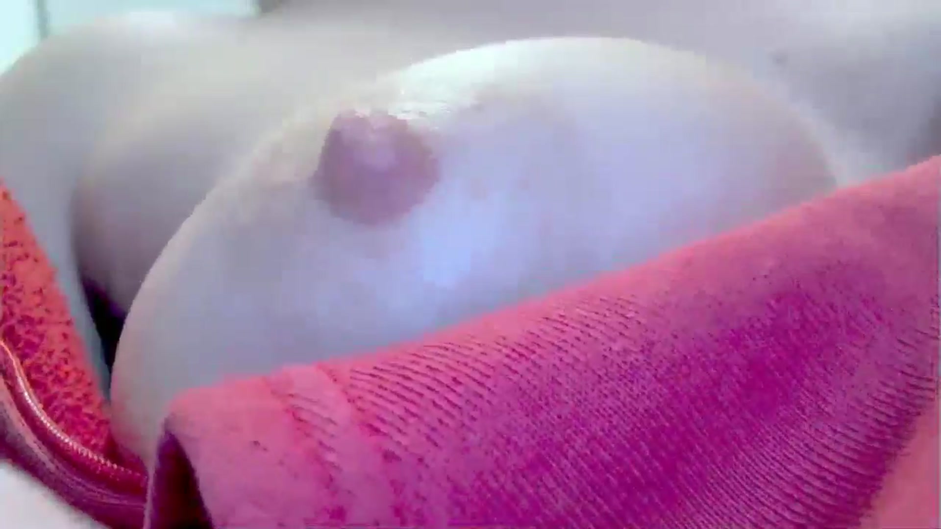 Gallery image thumbnail from Crazy_Ass's myfreecams stream on, 05/22/2024, 14:33 image 12 of 20