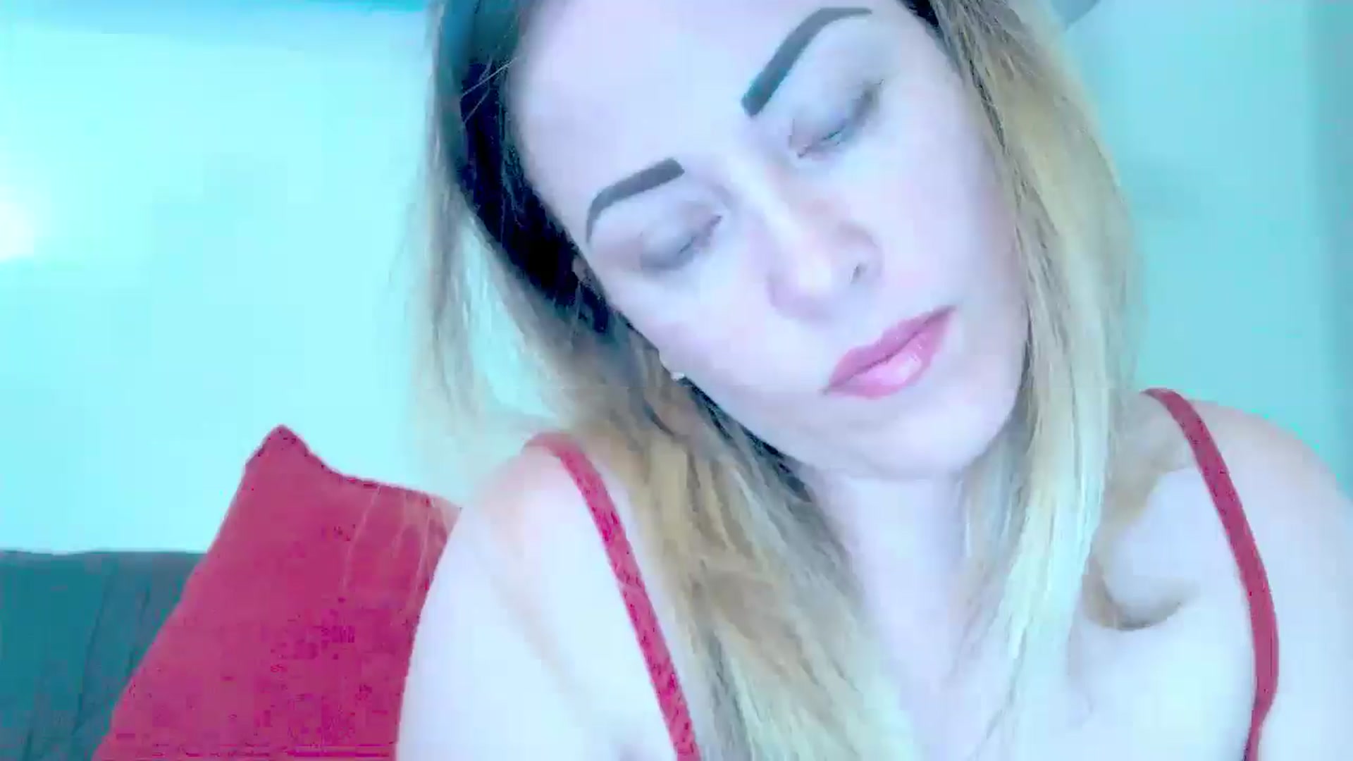 Gallery image thumbnail from Crazy_Ass's myfreecams stream on, 05/28/2024, 14:45 image 11 of 20