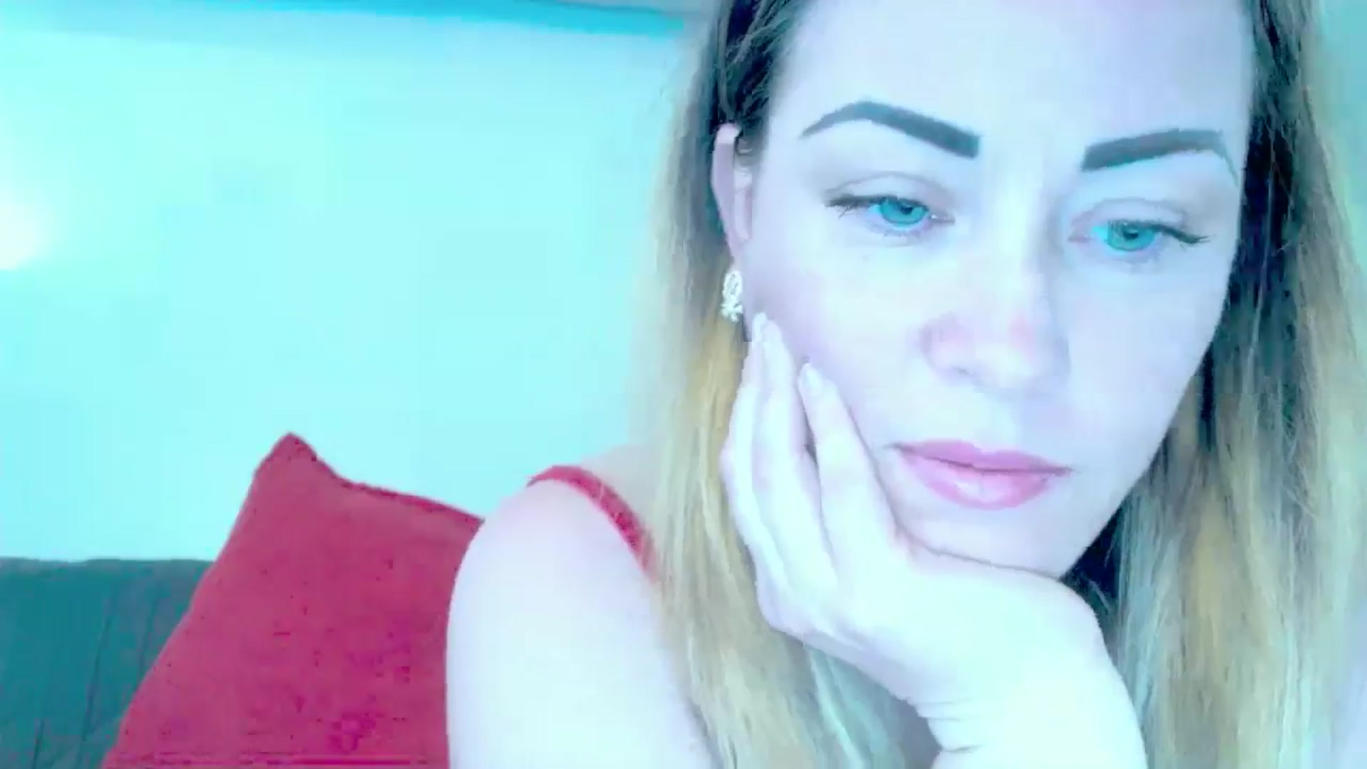 Gallery image thumbnail from Crazy_Ass's myfreecams stream on, 05/28/2024, 14:45 image 15 of 20