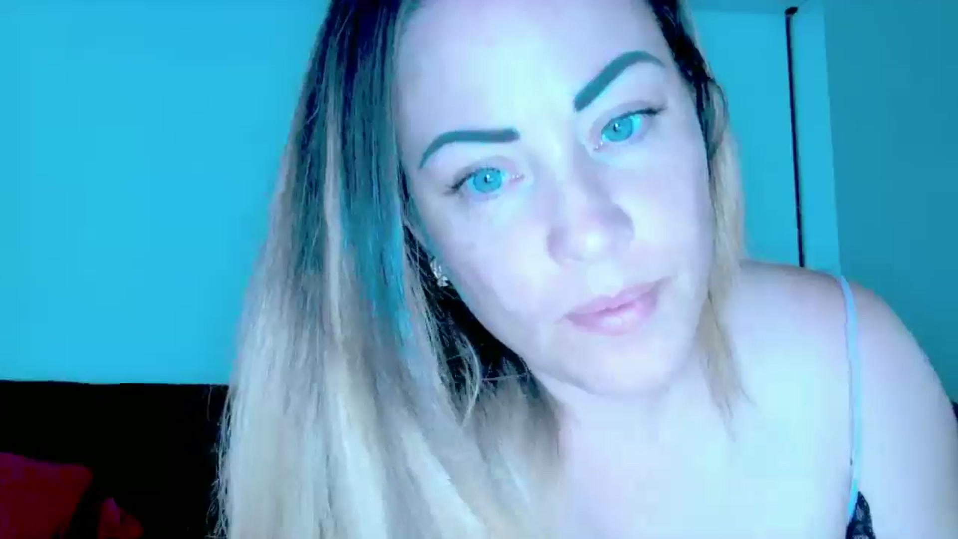 Gallery image thumbnail from Crazy_Ass's myfreecams stream on, 07/16/2024, 15:10 image 16 of 20