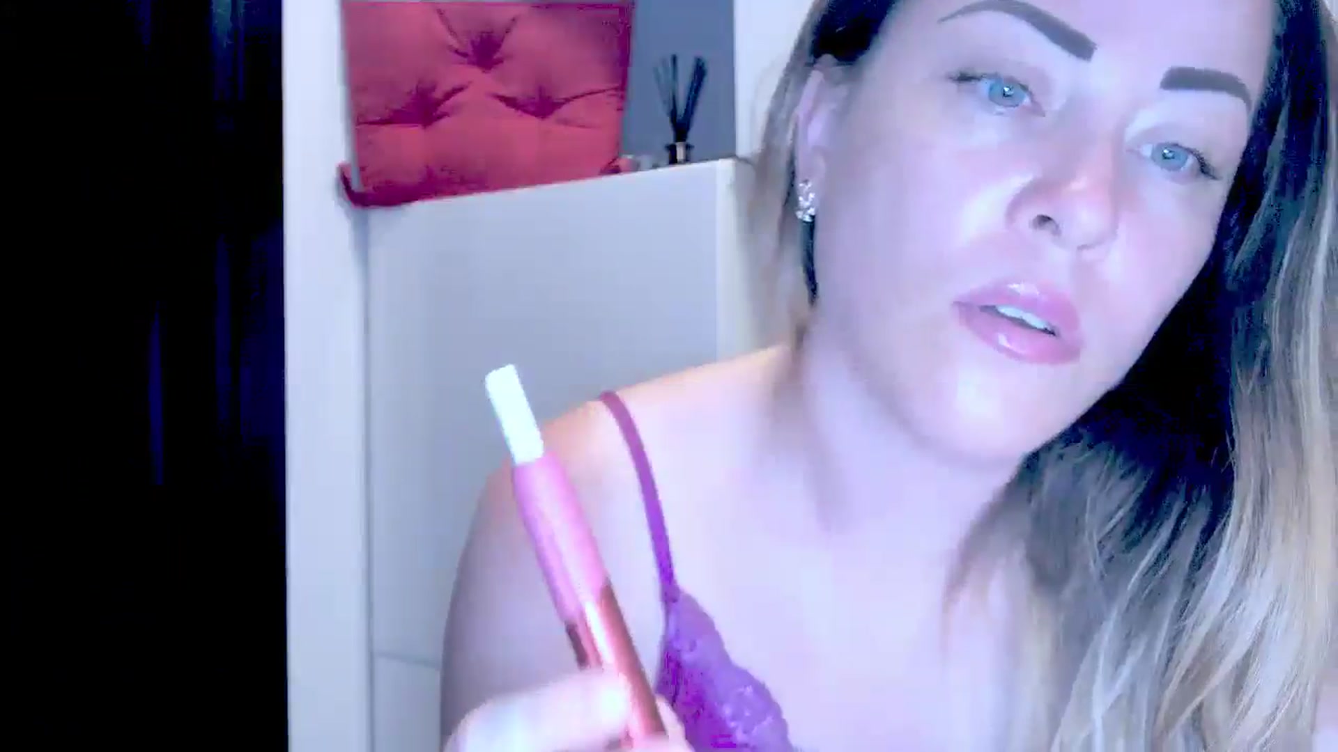 Gallery image thumbnail from Crazy_Ass's myfreecams stream on, 08/02/2024, 15:13 image 5 of 20