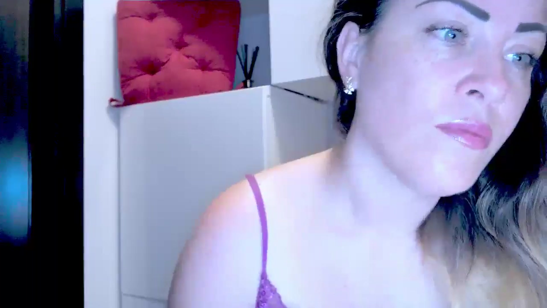 Gallery image thumbnail from Crazy_Ass's myfreecams stream on, 08/13/2024, 12:48 image 2 of 20