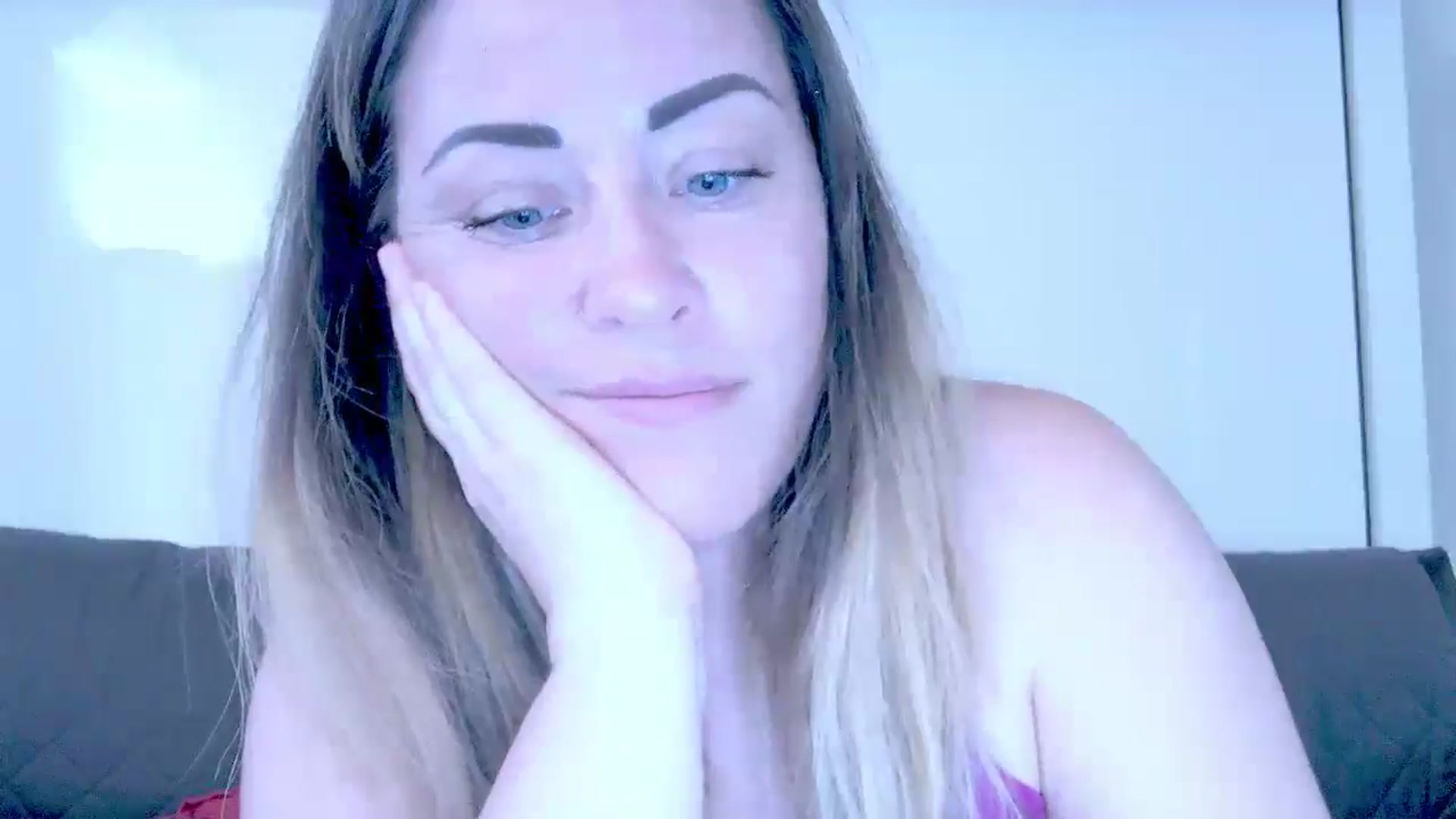Gallery image thumbnail from Crazy_Ass's myfreecams stream on, 08/22/2024, 15:23 image 7 of 20