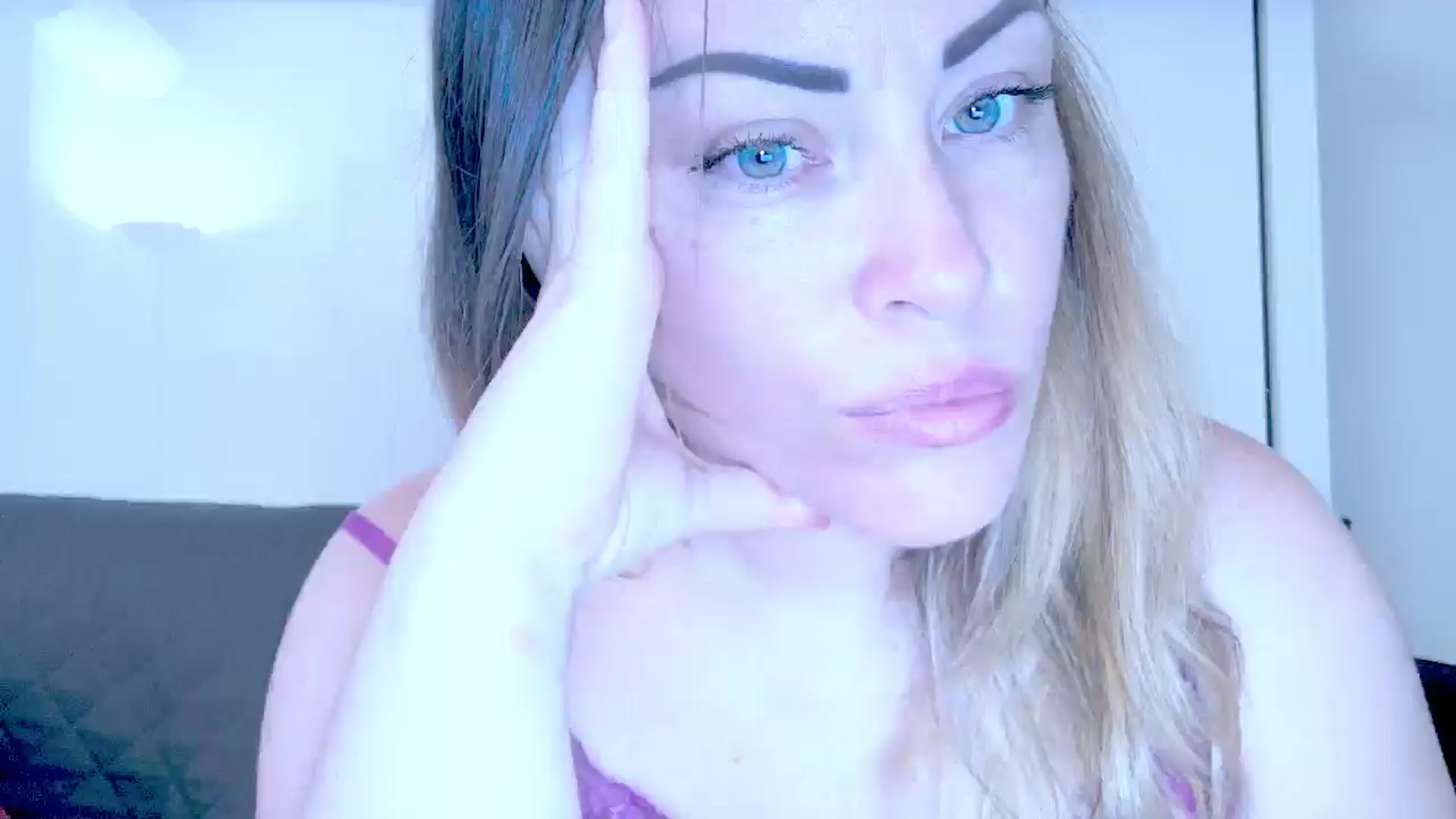Gallery image thumbnail from Crazy_Ass's myfreecams stream on, 08/29/2024, 14:56 image 5 of 20