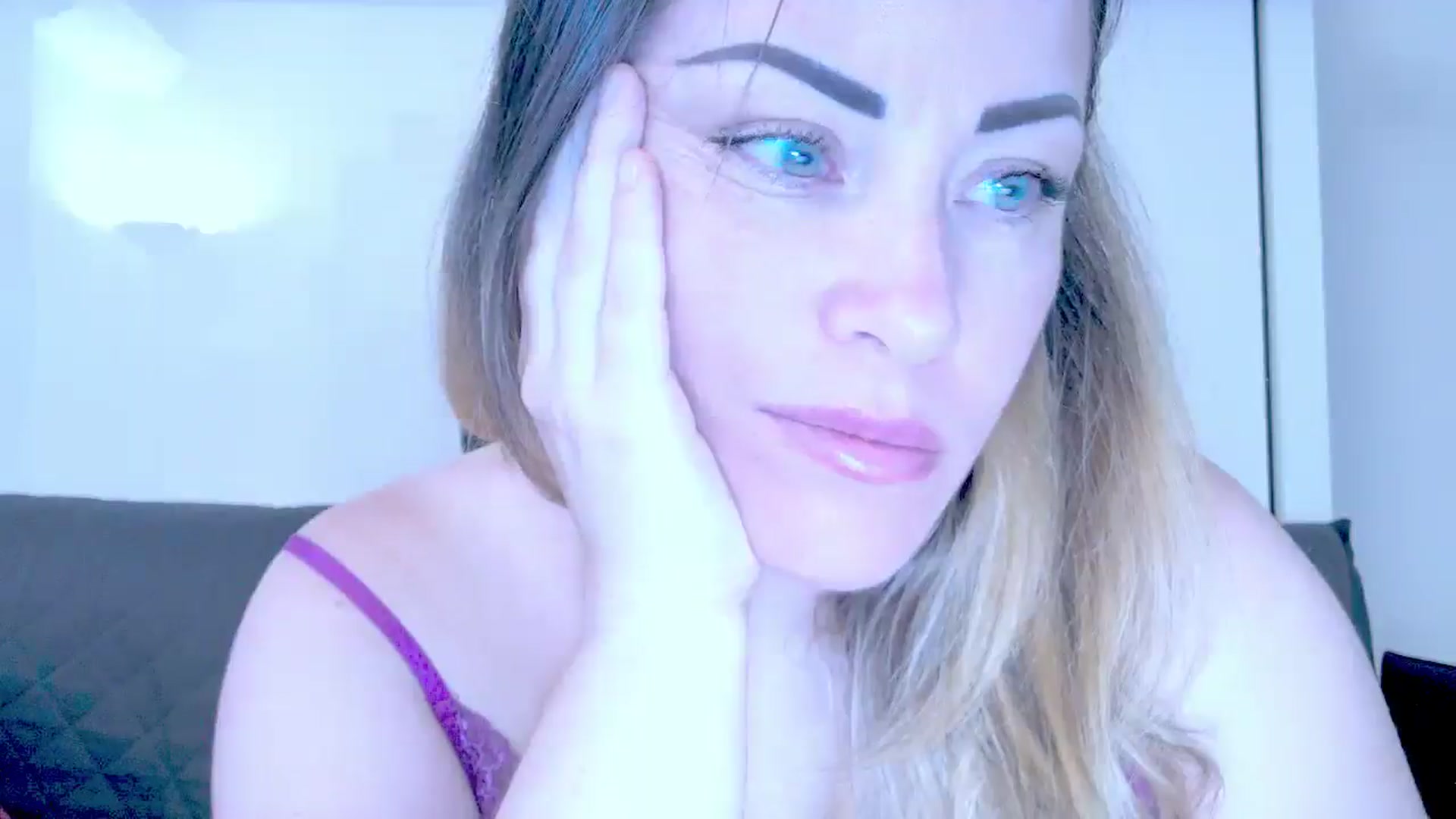 Gallery image thumbnail from Crazy_Ass's myfreecams stream on, 08/29/2024, 14:56 image 4 of 20