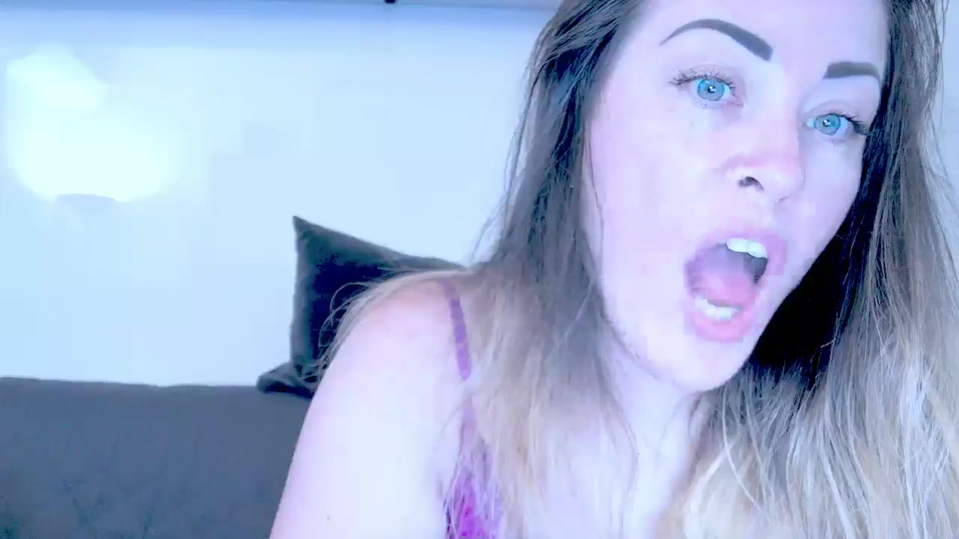 Gallery image thumbnail from Crazy_Ass's myfreecams stream on, 08/29/2024, 14:56 image 19 of 20
