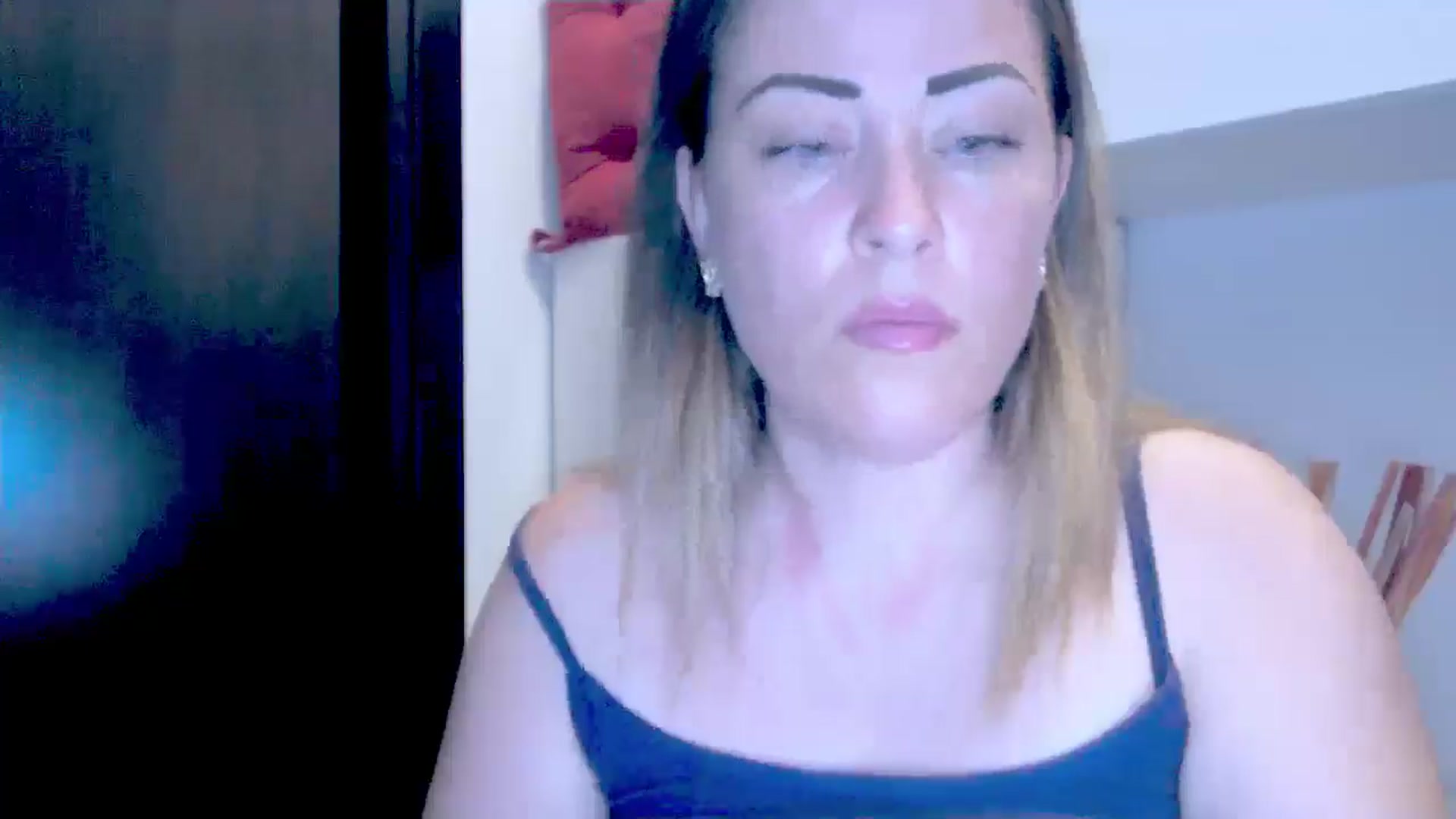 Gallery image thumbnail from Crazy_Ass's myfreecams stream on, 08/30/2024, 14:49 image 12 of 20
