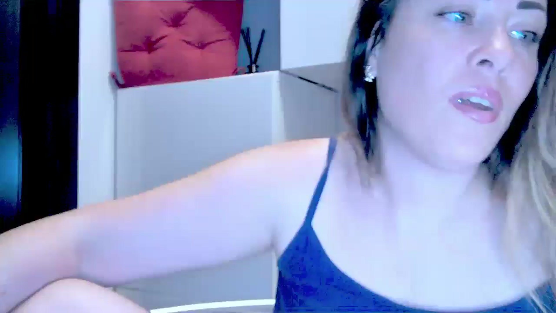 Gallery image thumbnail from Crazy_Ass's myfreecams stream on, 09/04/2024, 13:49 image 13 of 20