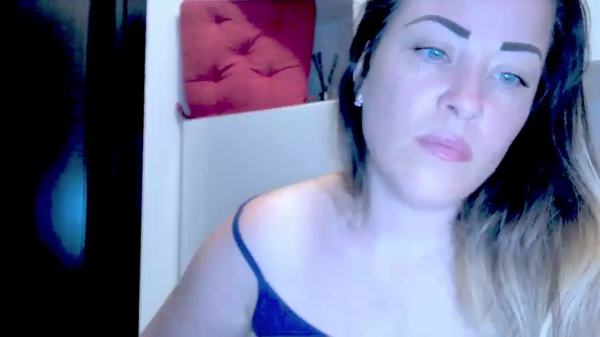 Gallery image thumbnail from Crazy_Ass's myfreecams stream on, 09/04/2024, 13:49 image 20 of 20