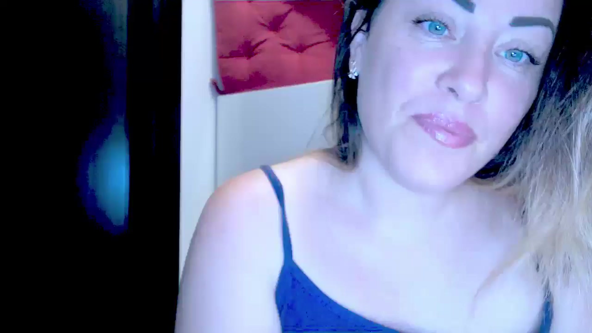 Gallery image thumbnail from Crazy_Ass's myfreecams stream on, 09/04/2024, 13:49 image 10 of 20