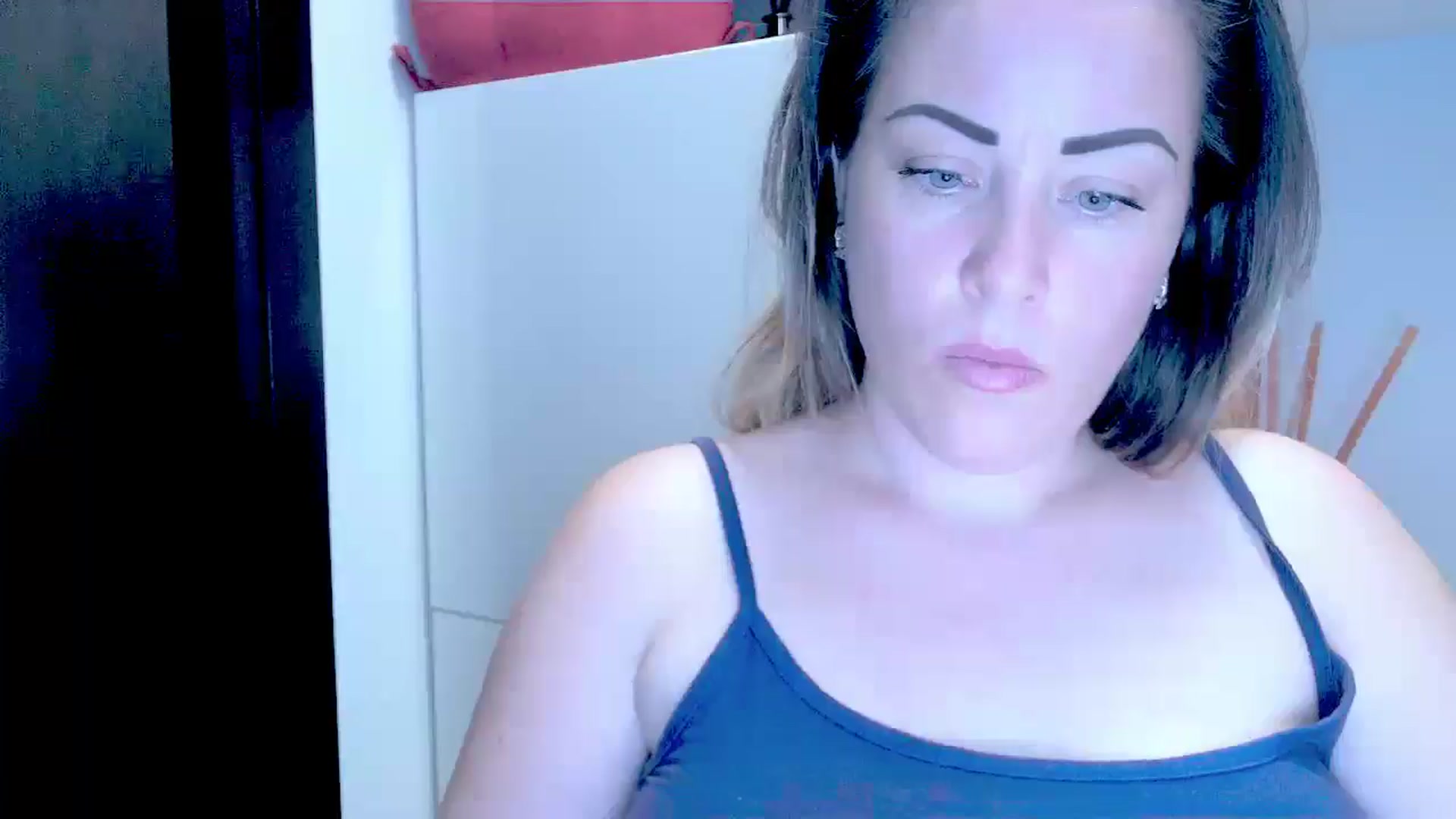 Gallery image thumbnail from Crazy_Ass's myfreecams stream on, 09/04/2024, 14:49 image 20 of 20