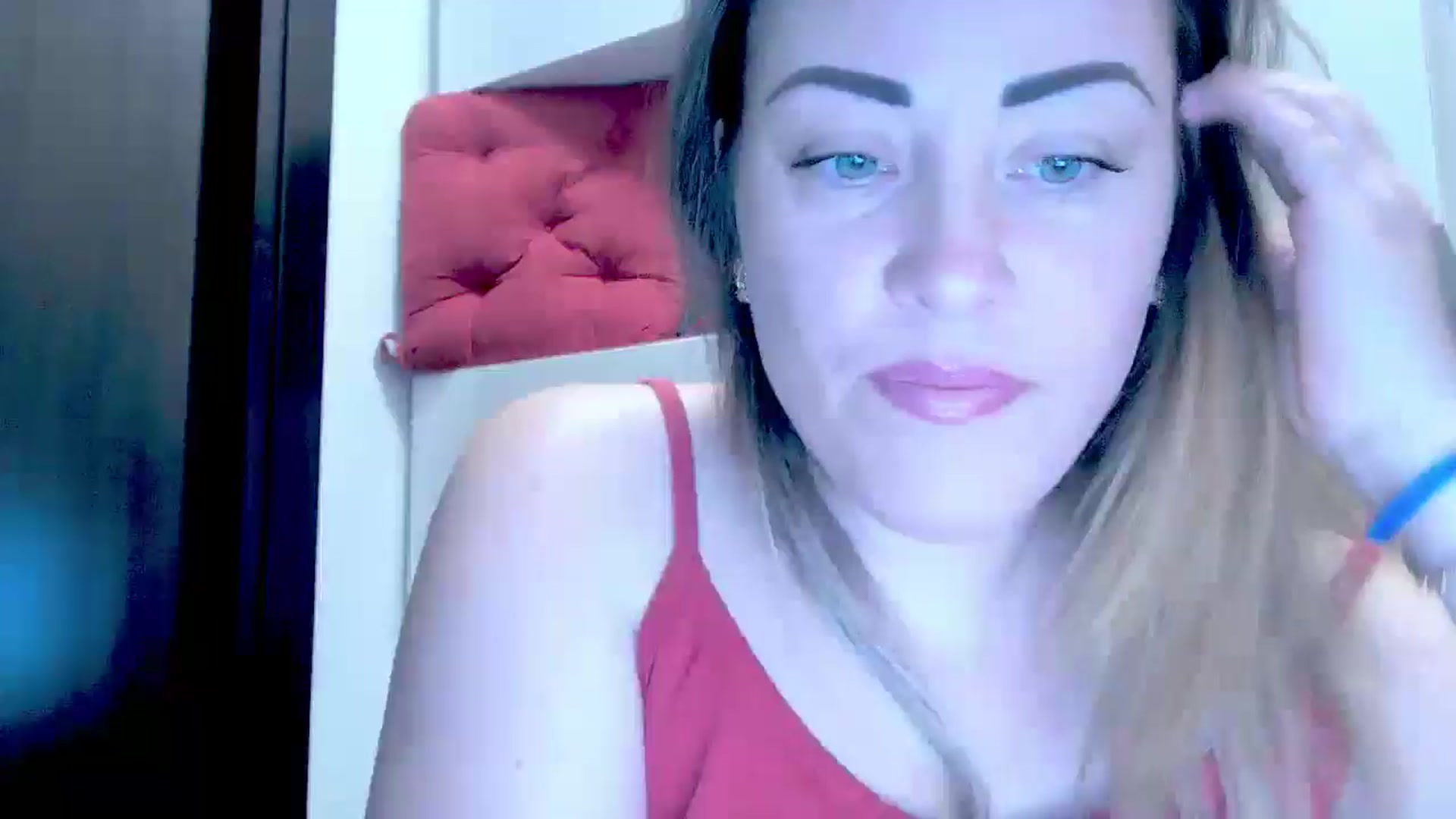 Gallery image thumbnail from Crazy_Ass's myfreecams stream on, 09/20/2024, 15:27 image 12 of 20