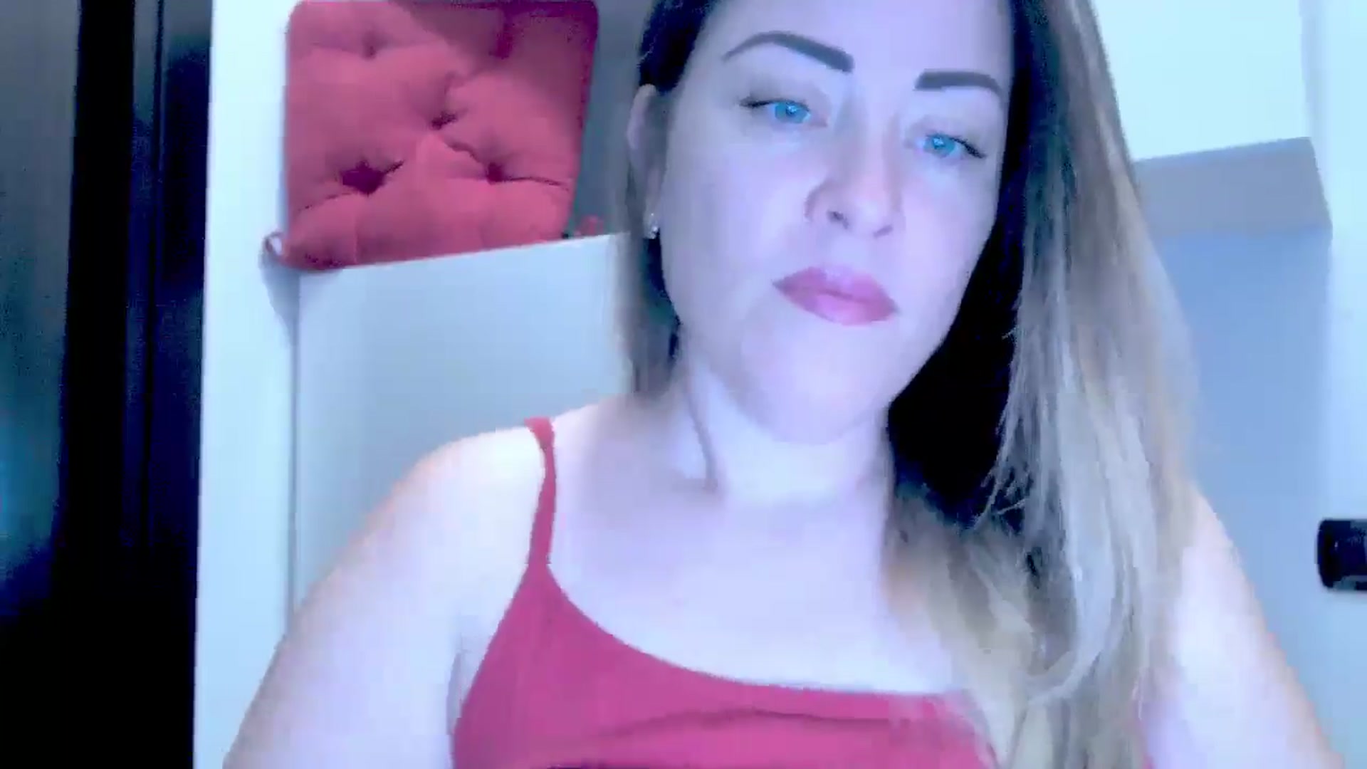 Gallery image thumbnail from Crazy_Ass's myfreecams stream on, 09/20/2024, 15:27 image 3 of 20