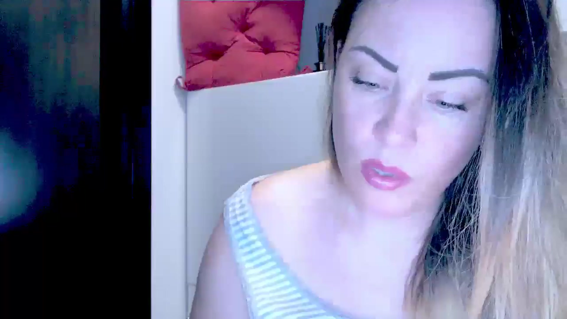 Gallery image thumbnail from Crazy_Ass's myfreecams stream on, 09/23/2024, 15:30 image 3 of 20