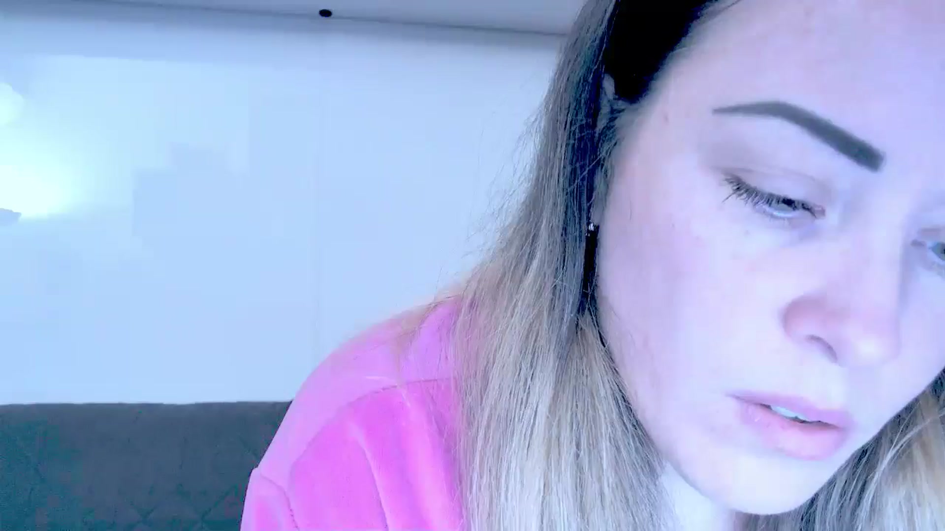 Gallery image thumbnail from Crazy_Ass's myfreecams stream on, 09/26/2024, 12:51 image 12 of 20