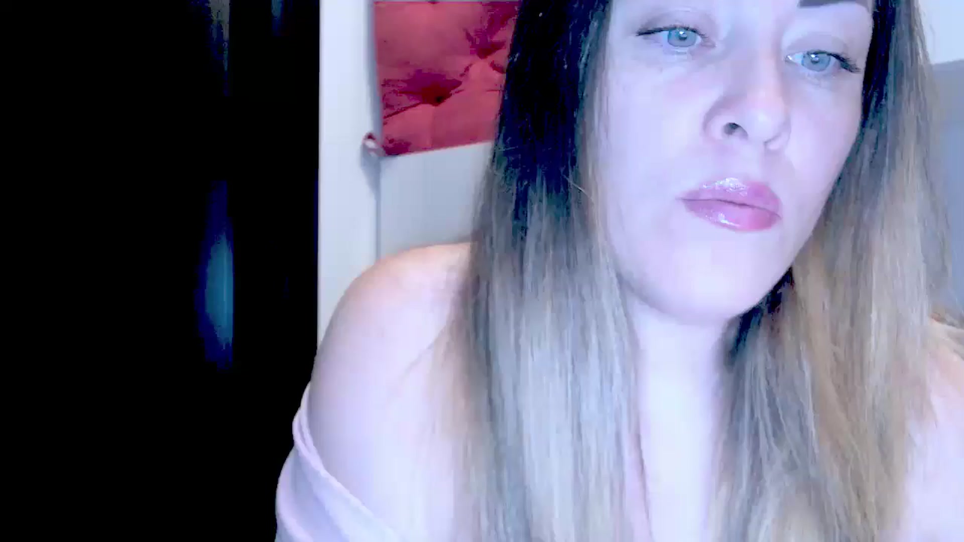 Gallery image thumbnail from Crazy_Ass's myfreecams stream on, 09/30/2024, 14:12 image 13 of 20