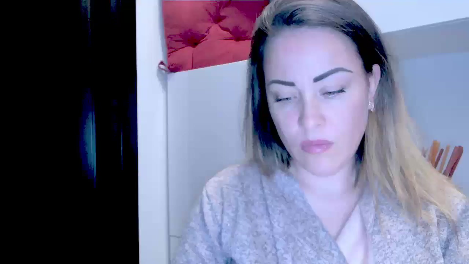 Gallery image thumbnail from Crazy_Ass's myfreecams stream on, 09/30/2024, 15:26 image 13 of 20