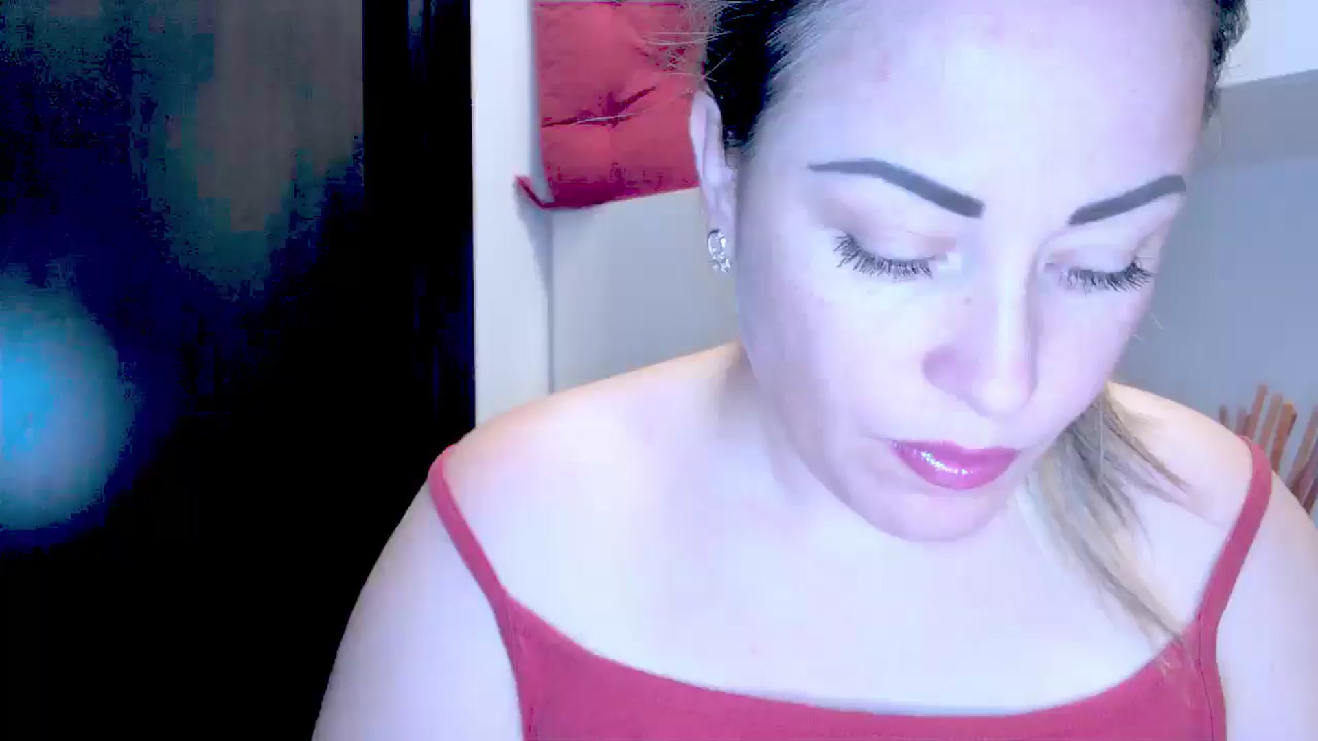 Gallery image thumbnail from Crazy_Ass's myfreecams stream on, 10/01/2024, 12:53 image 8 of 20