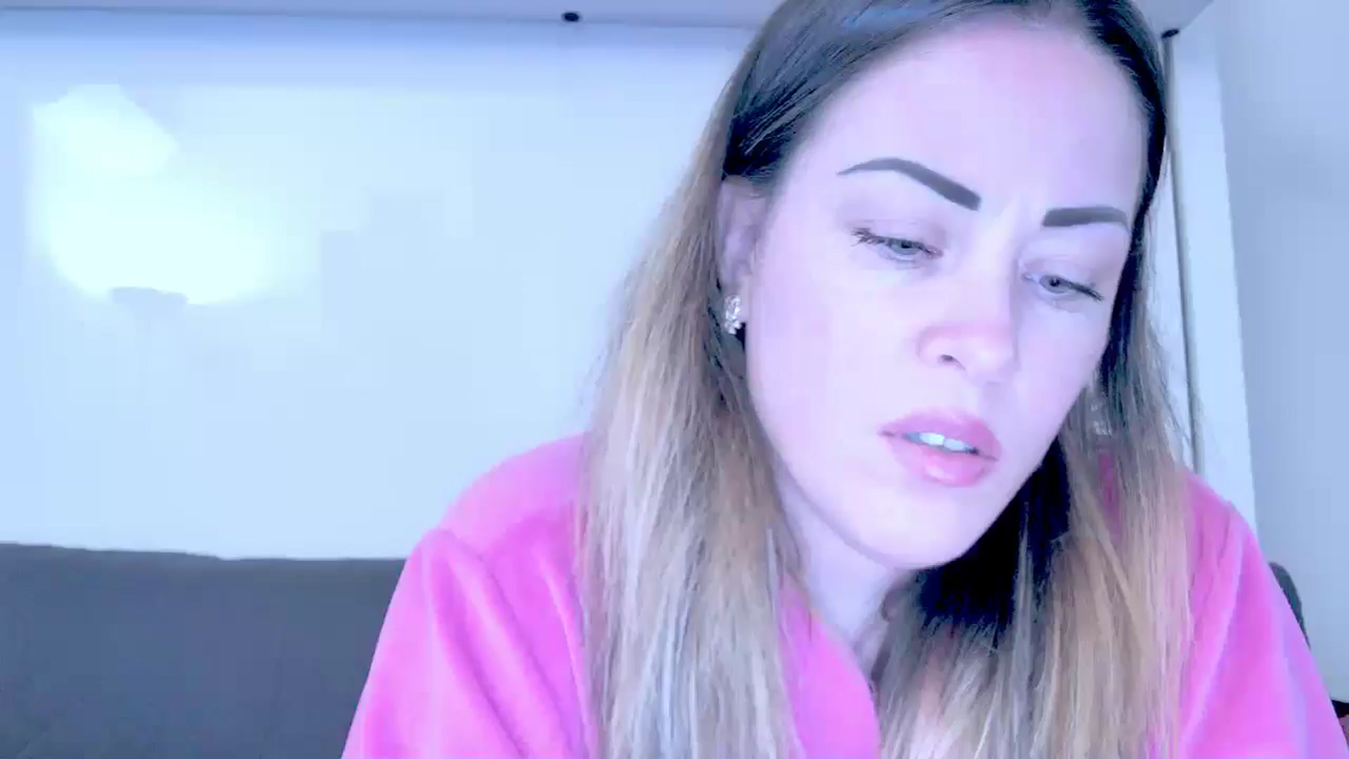 Gallery image thumbnail from Crazy_Ass's myfreecams stream on, 10/02/2024, 15:01 image 13 of 20
