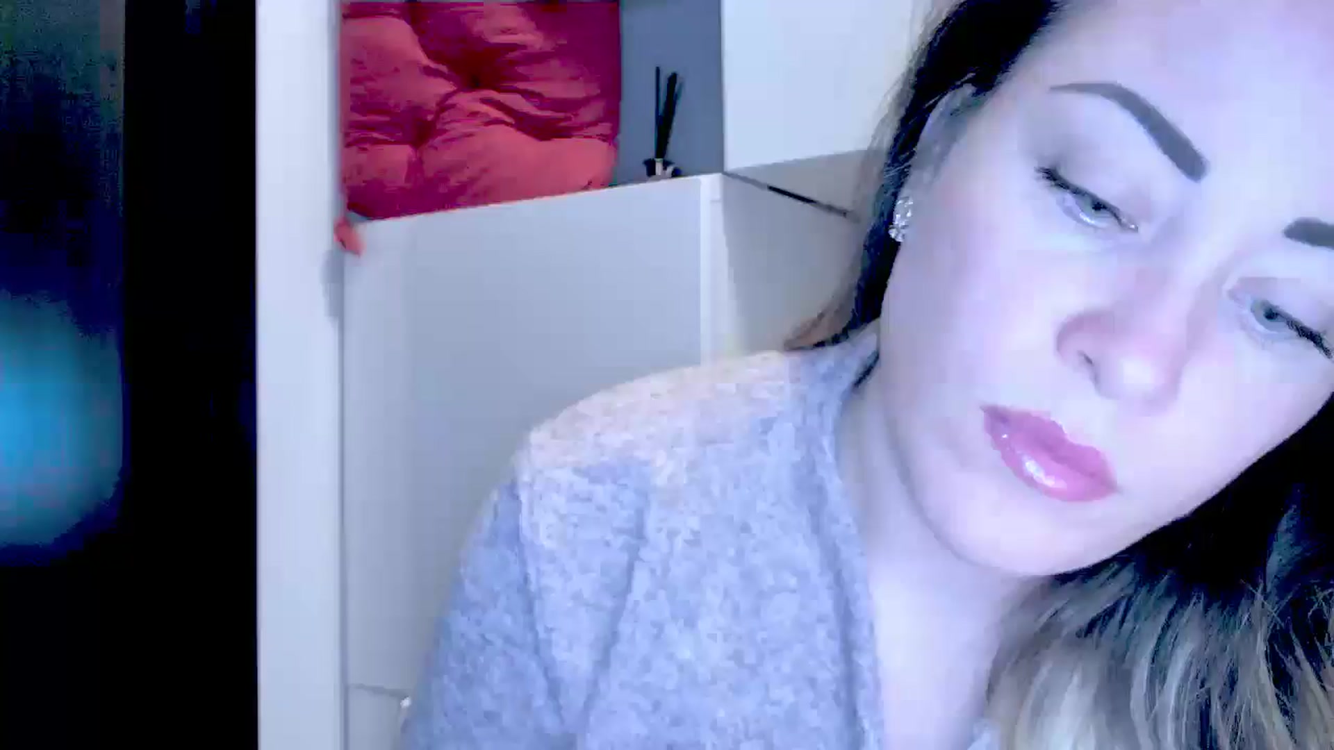 Gallery image thumbnail from Crazy_Ass's myfreecams stream on, 10/03/2024, 13:06 image 2 of 20