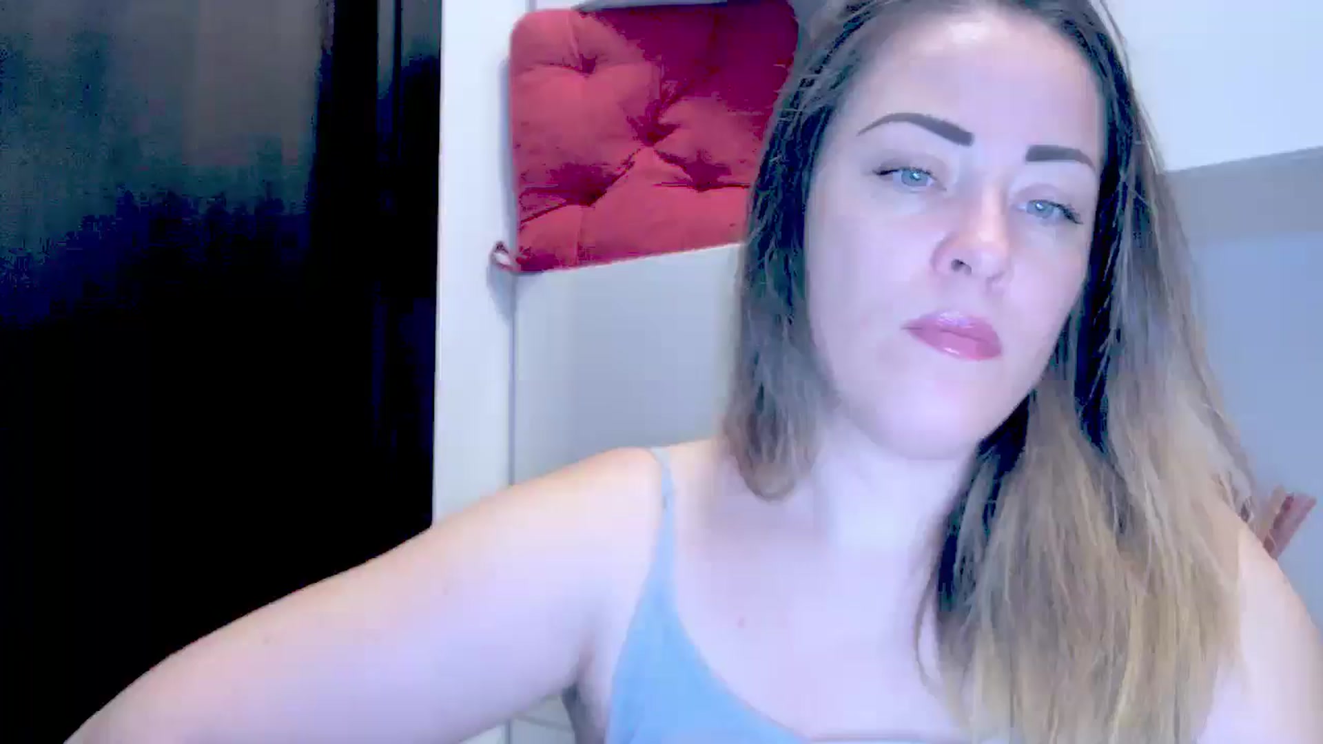 Gallery image thumbnail from Crazy_Ass's myfreecams stream on, 10/04/2024, 13:12 image 16 of 20