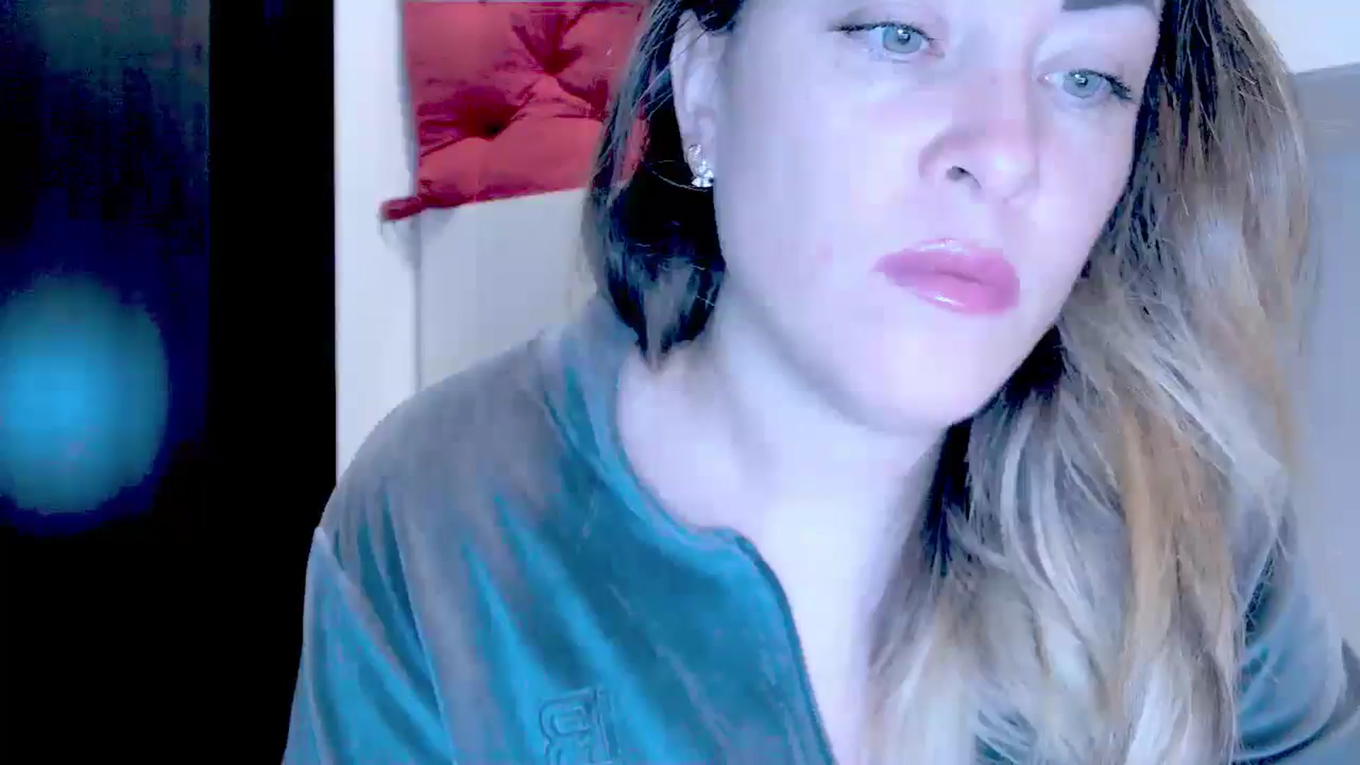 Gallery image thumbnail from Crazy_Ass's myfreecams stream on, 10/07/2024, 13:16 image 9 of 20