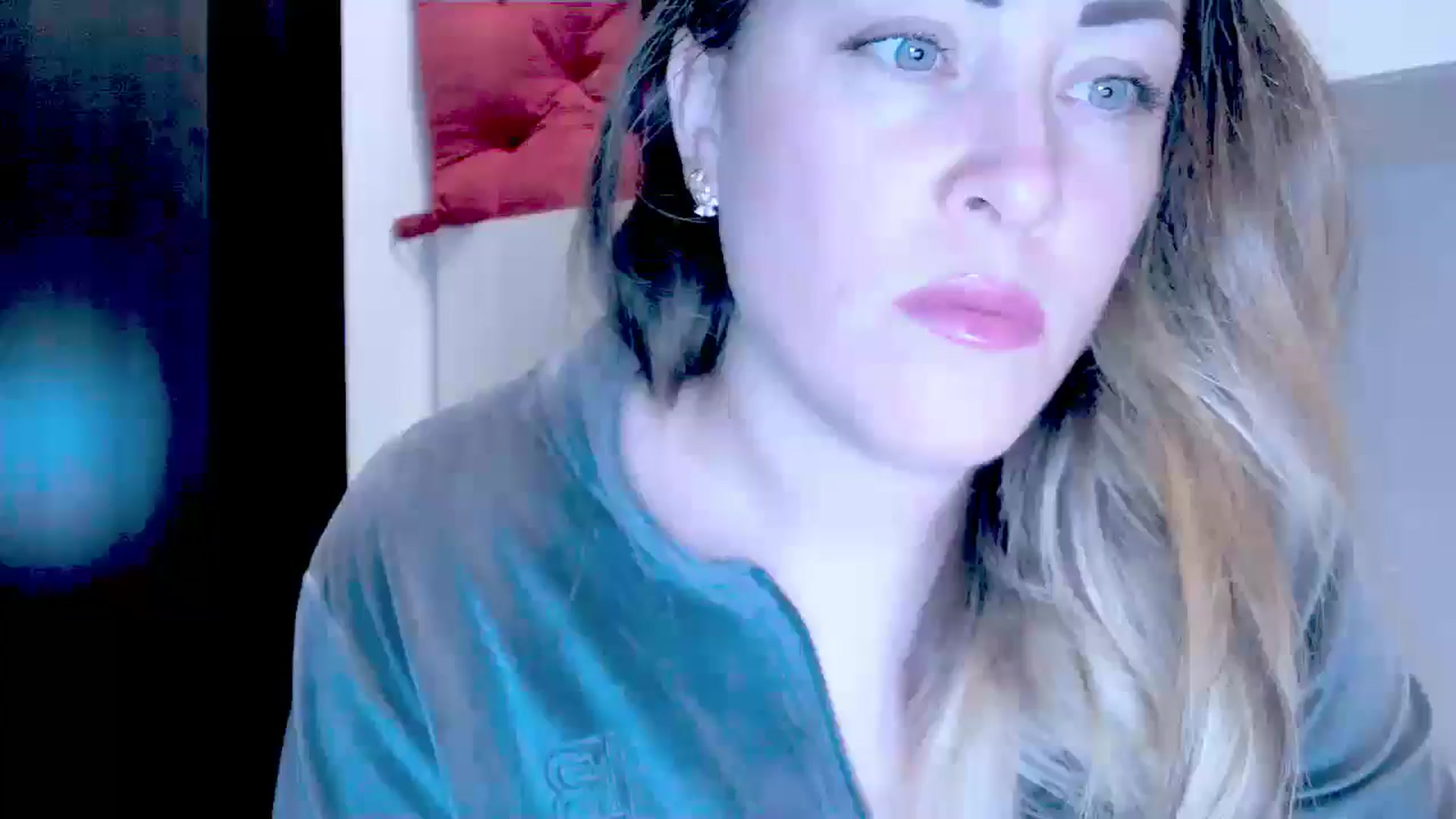 Gallery image thumbnail from Crazy_Ass's myfreecams stream on, 10/07/2024, 13:16 image 6 of 20