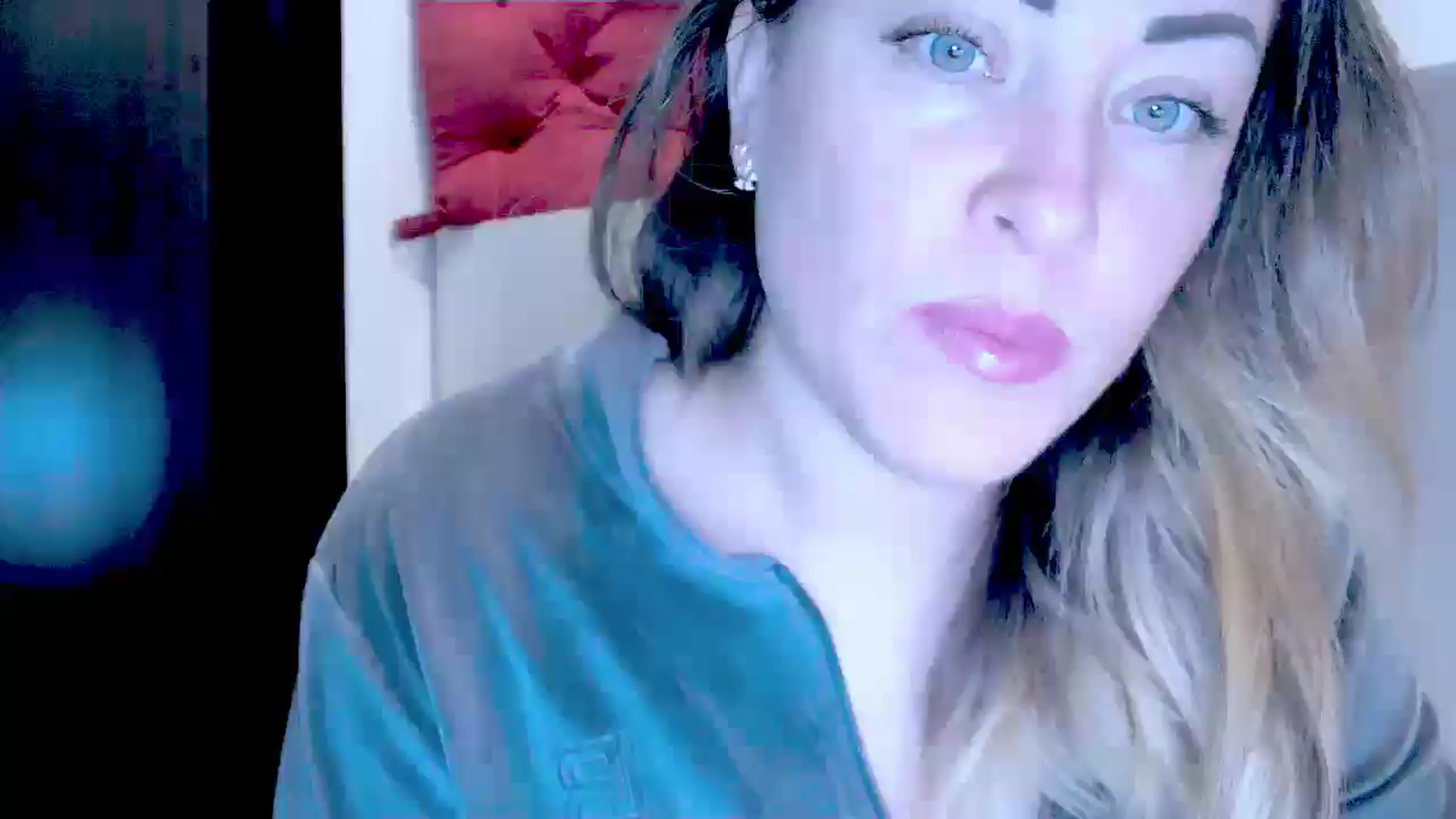 Gallery image thumbnail from Crazy_Ass's myfreecams stream on, 10/07/2024, 13:16 image 5 of 20