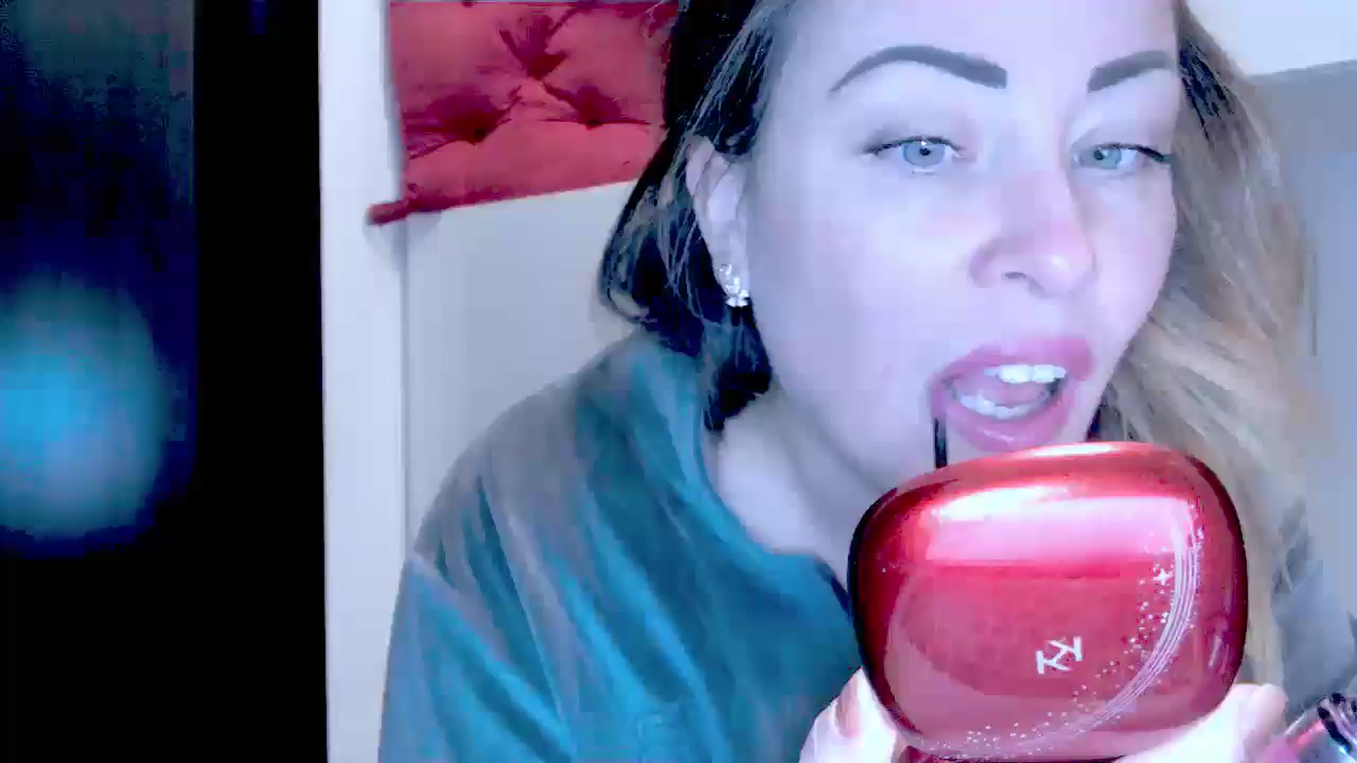 Gallery image thumbnail from Crazy_Ass's myfreecams stream on, 10/07/2024, 13:16 image 4 of 20