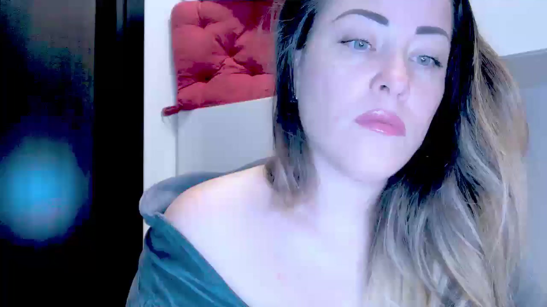 Gallery image thumbnail from Crazy_Ass's myfreecams stream on, 10/07/2024, 13:58 image 1 of 20